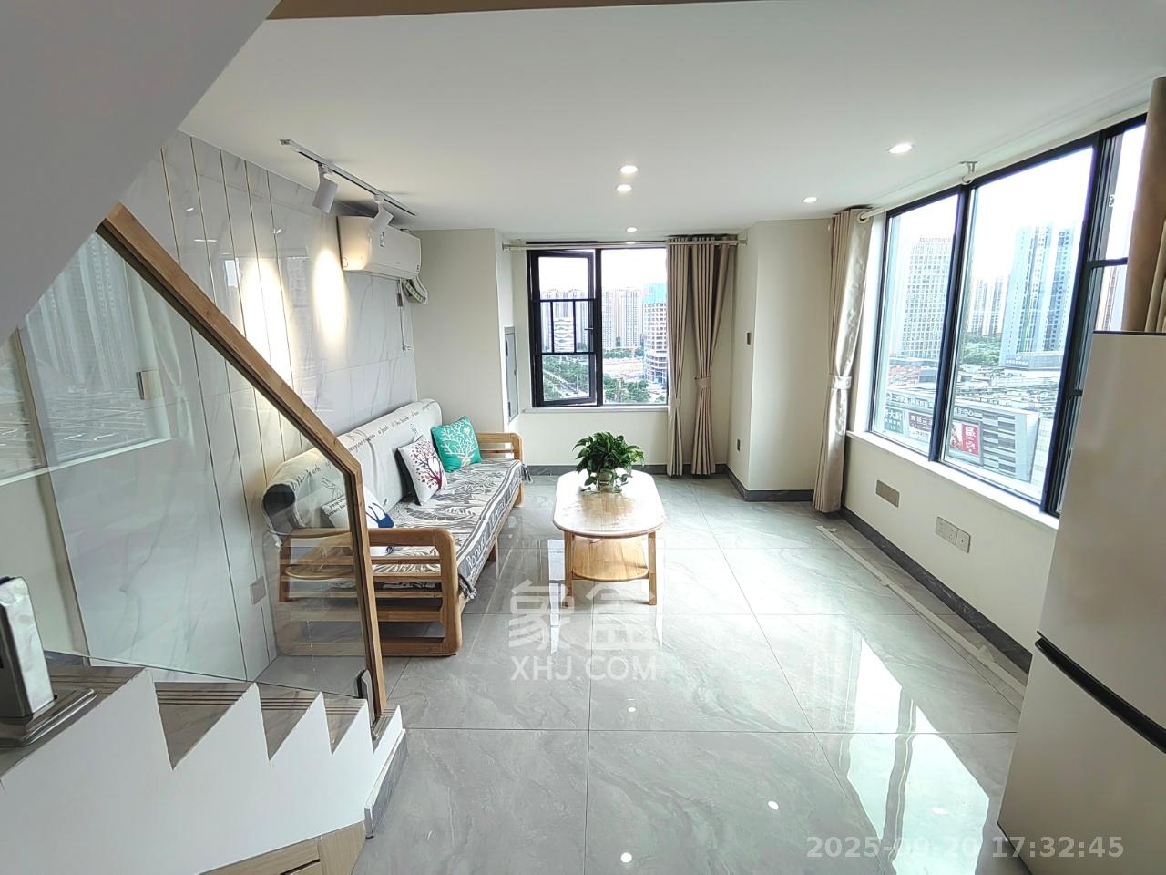 梅溪悦章 2室1厅1卫 2600.0元/月 梅溪悦章 2室1厅1卫 2600.0元/月室内图