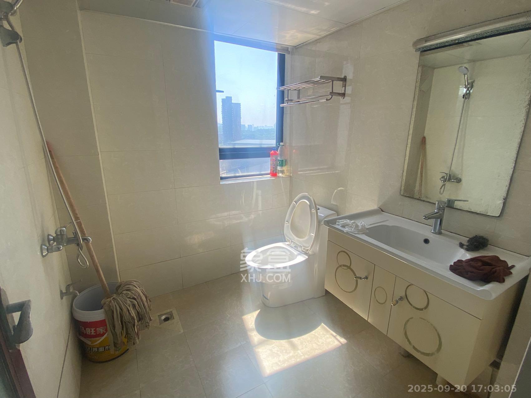 长大卧琥 2室1厅1卫 2200.0元/月 长大卧琥 2室1厅1卫 2200.0元/月室内图