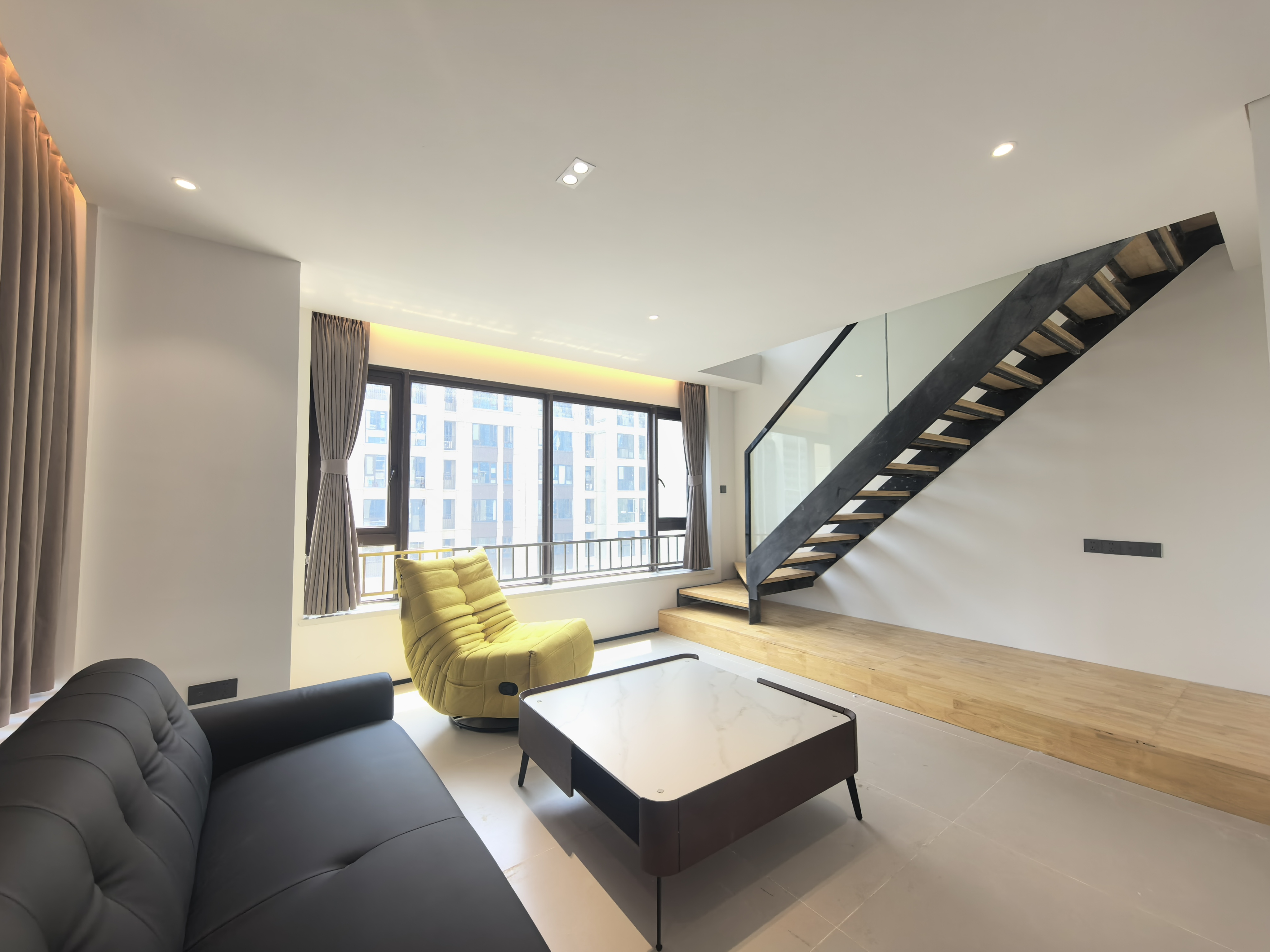 海航豪庭南苑  2室2厅2卫    5000.0元/月室内图