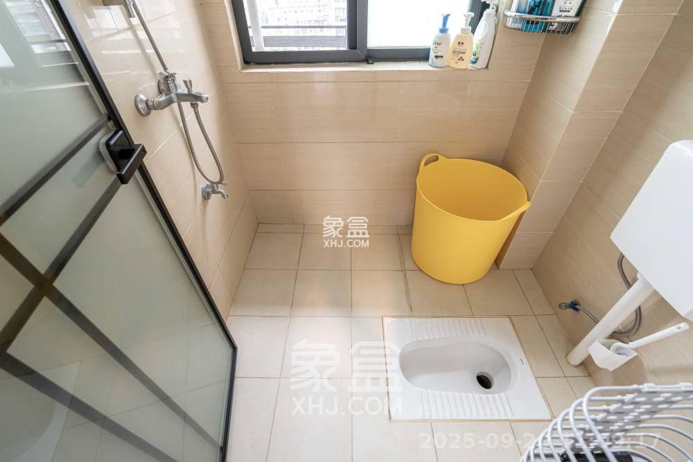 融科东南海  4室2厅2卫    4000.0元/月室内图