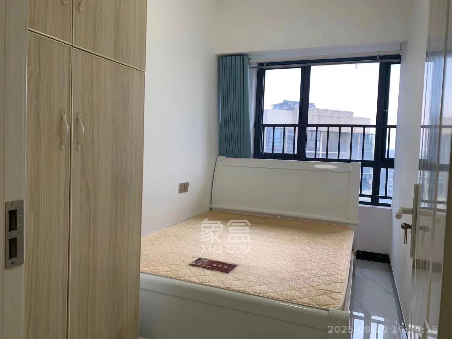 九峰远见  1室1厅1卫    1600.0元/月室内图