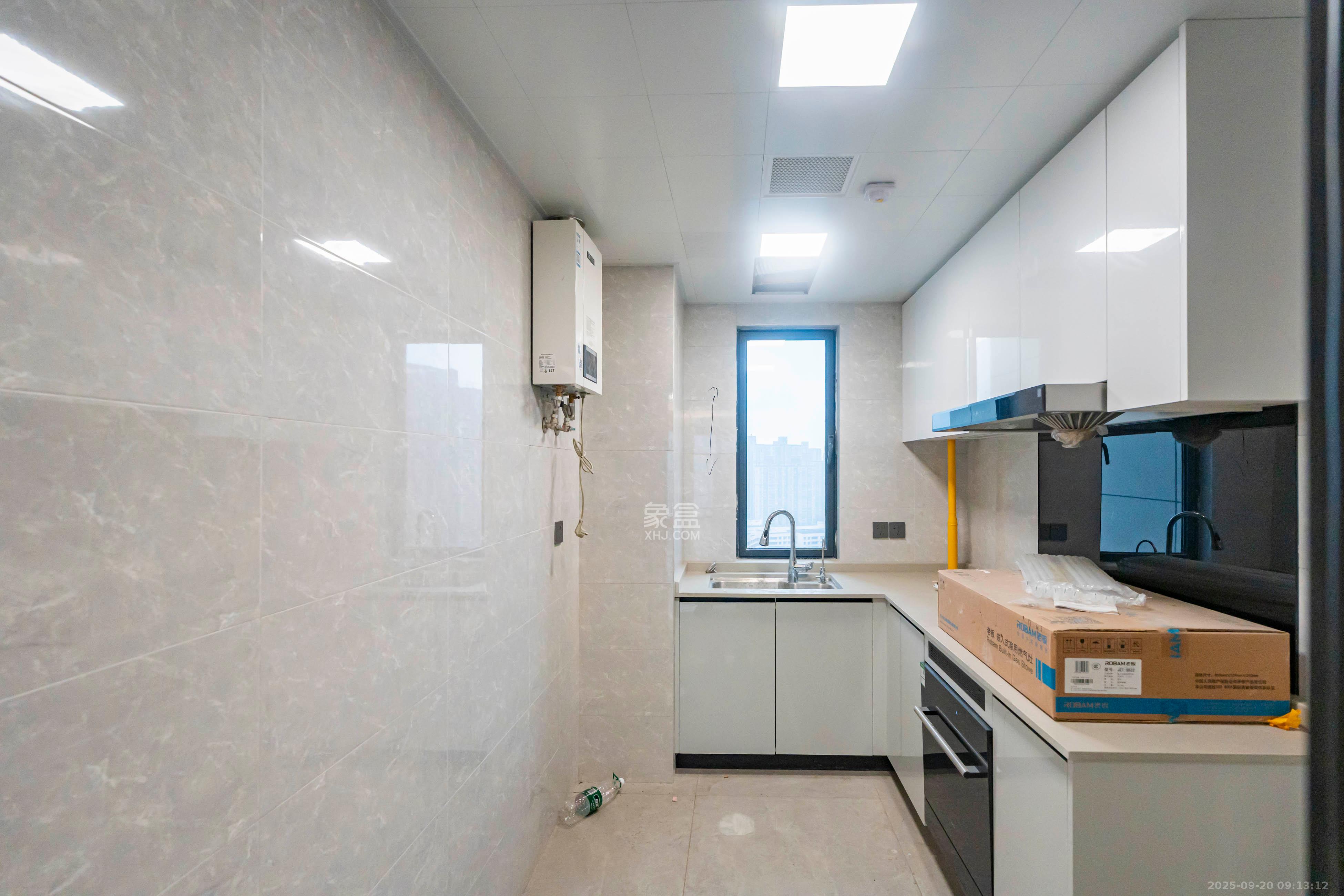 金源府 4室2厅2卫 3800.0元/月 金源府 4室2厅2卫 3800.0元/月室内图