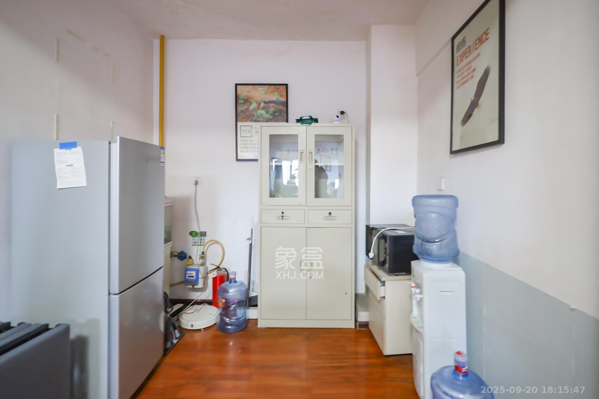 星蓝湾 4室2厅2卫 110.0万 星蓝湾 4室2厅2卫 110.0万其他