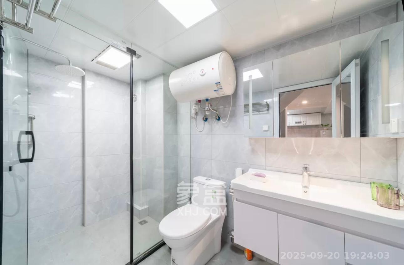 明昇壹城(明昇时代广场)三期 3室2厅1卫 3000.0元/月 明昇壹城(明昇时代广场)三期 3室2厅1卫 3000.0元/月室内图