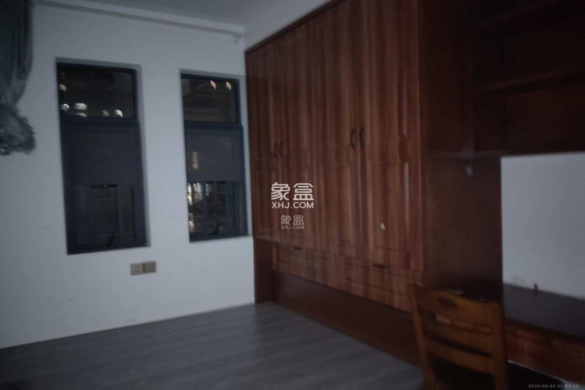 丰源国际 3室1厅1卫 2000.0元/月 丰源国际 3室1厅1卫 2000.0元/月室内图