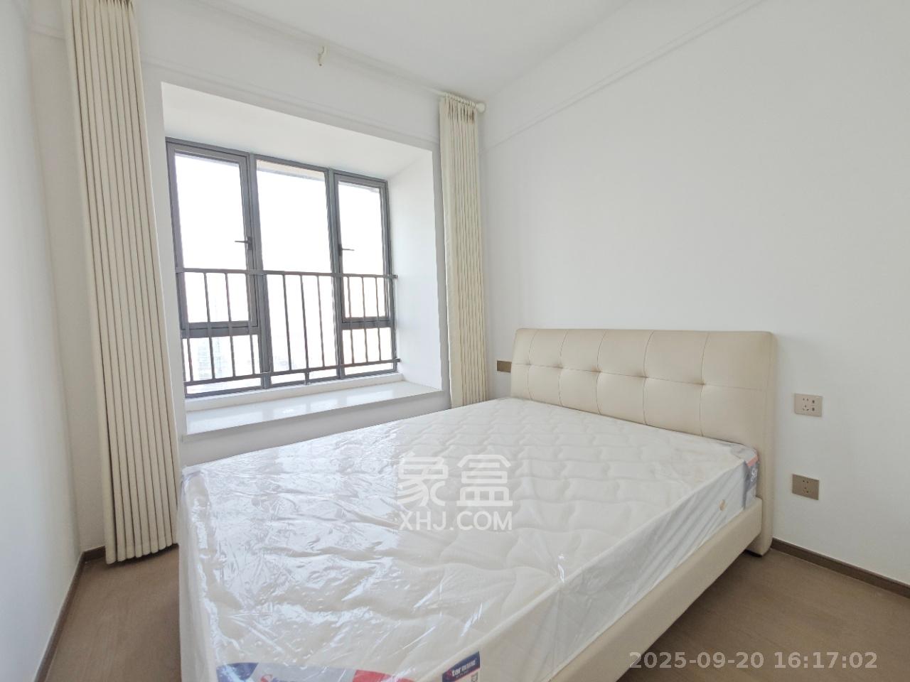 复地滨江金融中心  4室2厅2卫    5300.0元/月 复地滨江金融中心  4室2厅2卫    5300.0元/月室内图