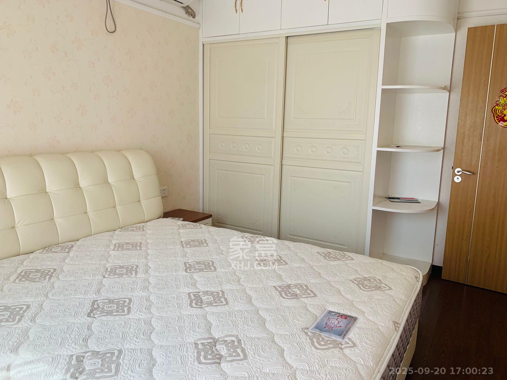 万科魅力之城非凡里 3室2厅2卫 2200.0元/月 万科魅力之城非凡里 3室2厅2卫 2200.0元/月室内图