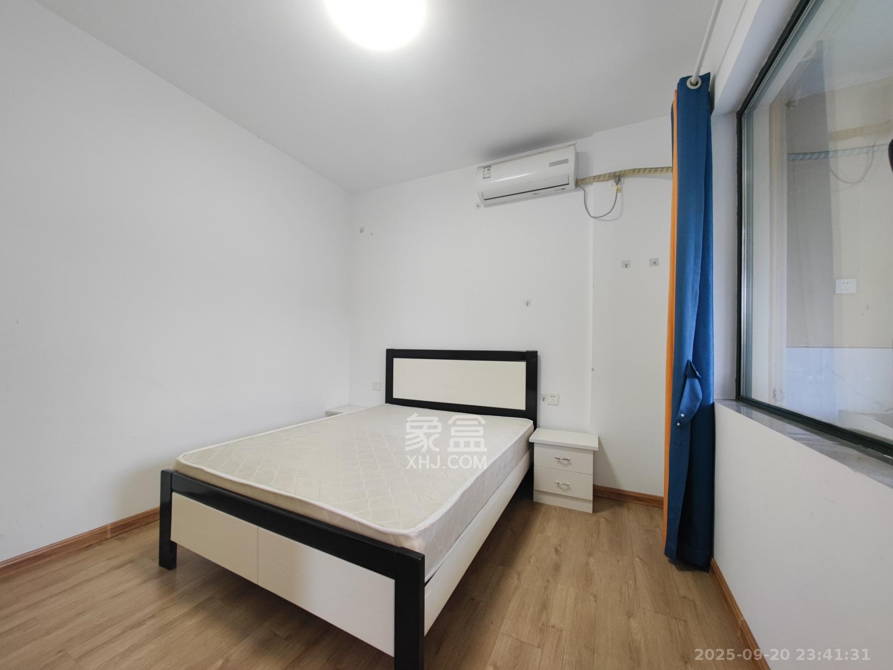 五矿万境园  4室2厅1卫    160.0万卧室