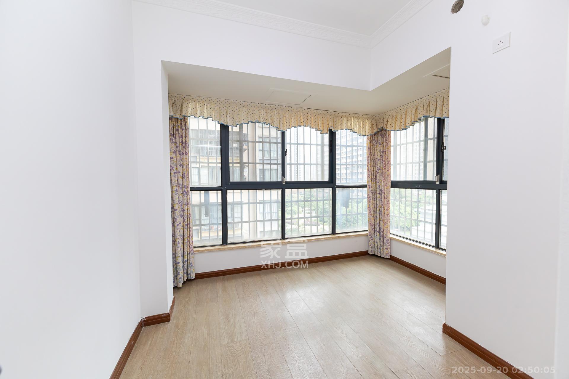 勤诚达新界  3室2厅1卫    69.0万卧室