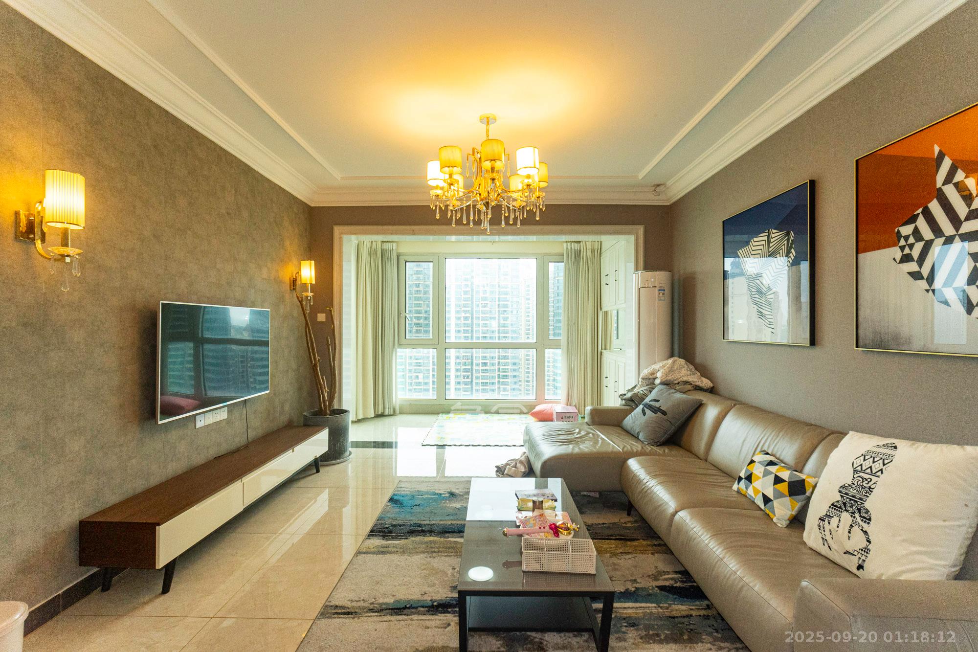 恒大雅苑五期  3室2厅2卫    118.0万