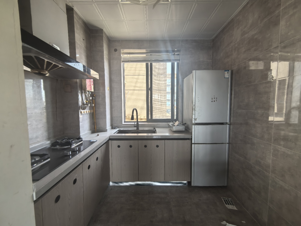 华府蓝湾 3室2厅1卫 130.0万 华府蓝湾 3室2厅1卫 130.0万室内图