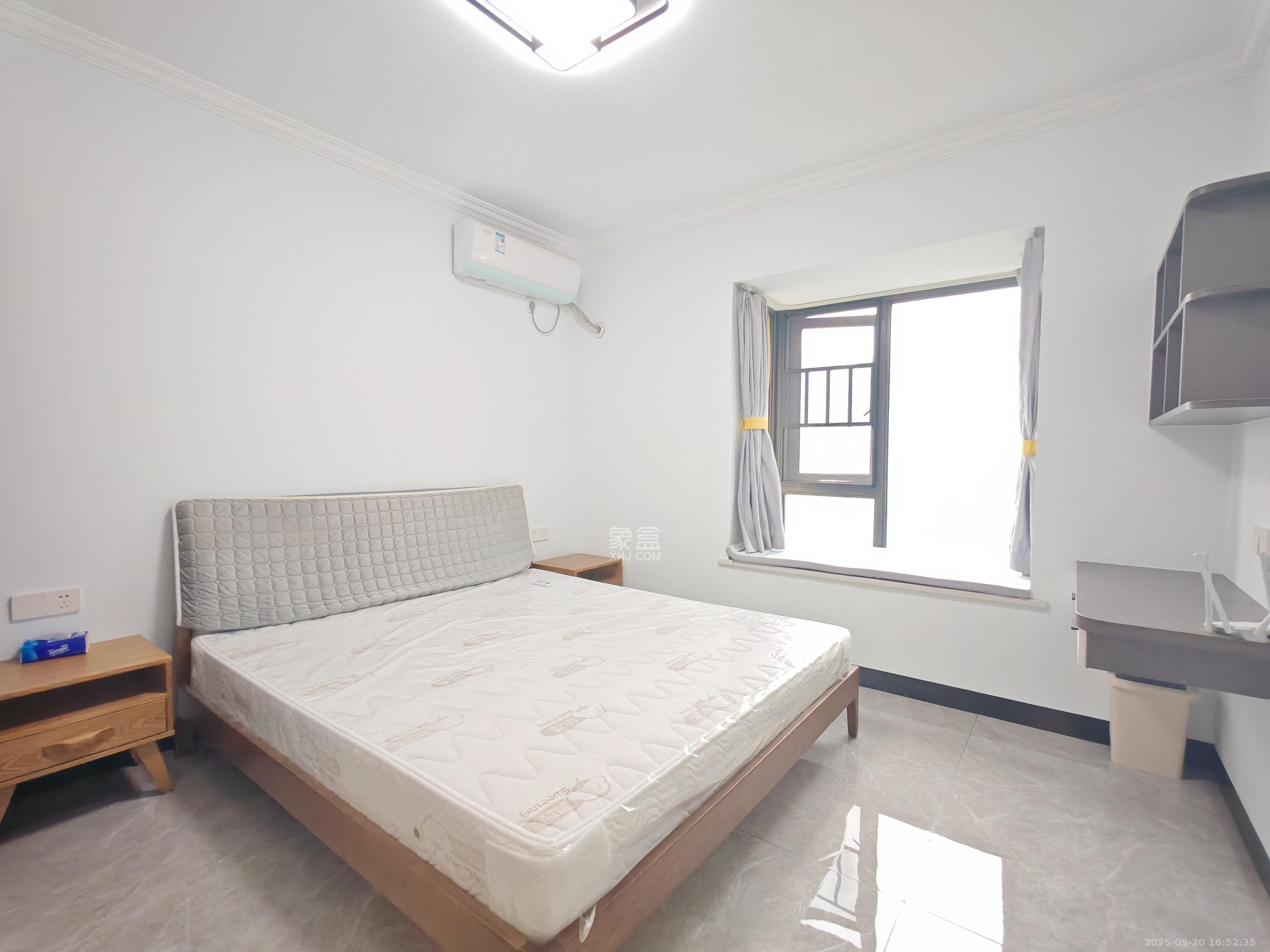 中建悦和城  4室2厅2卫    3000.0元/月室内图