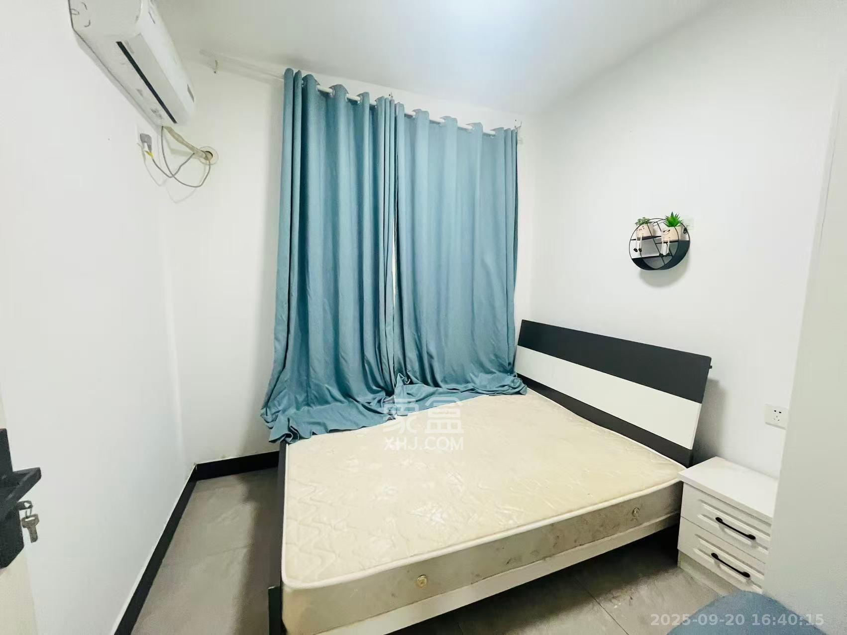 爵世名邸东湖(东湖壹号企业总部基地) 4室2厅1卫 2300.0元/月 爵世名邸东湖(东湖壹号企业总部基地) 4室2厅1卫 2300.0元/月室内图