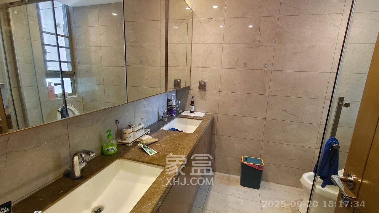 梅溪湖金茂湾 4室2厅2卫 13000.0元/月 梅溪湖金茂湾 4室2厅2卫 13000.0元/月室内图