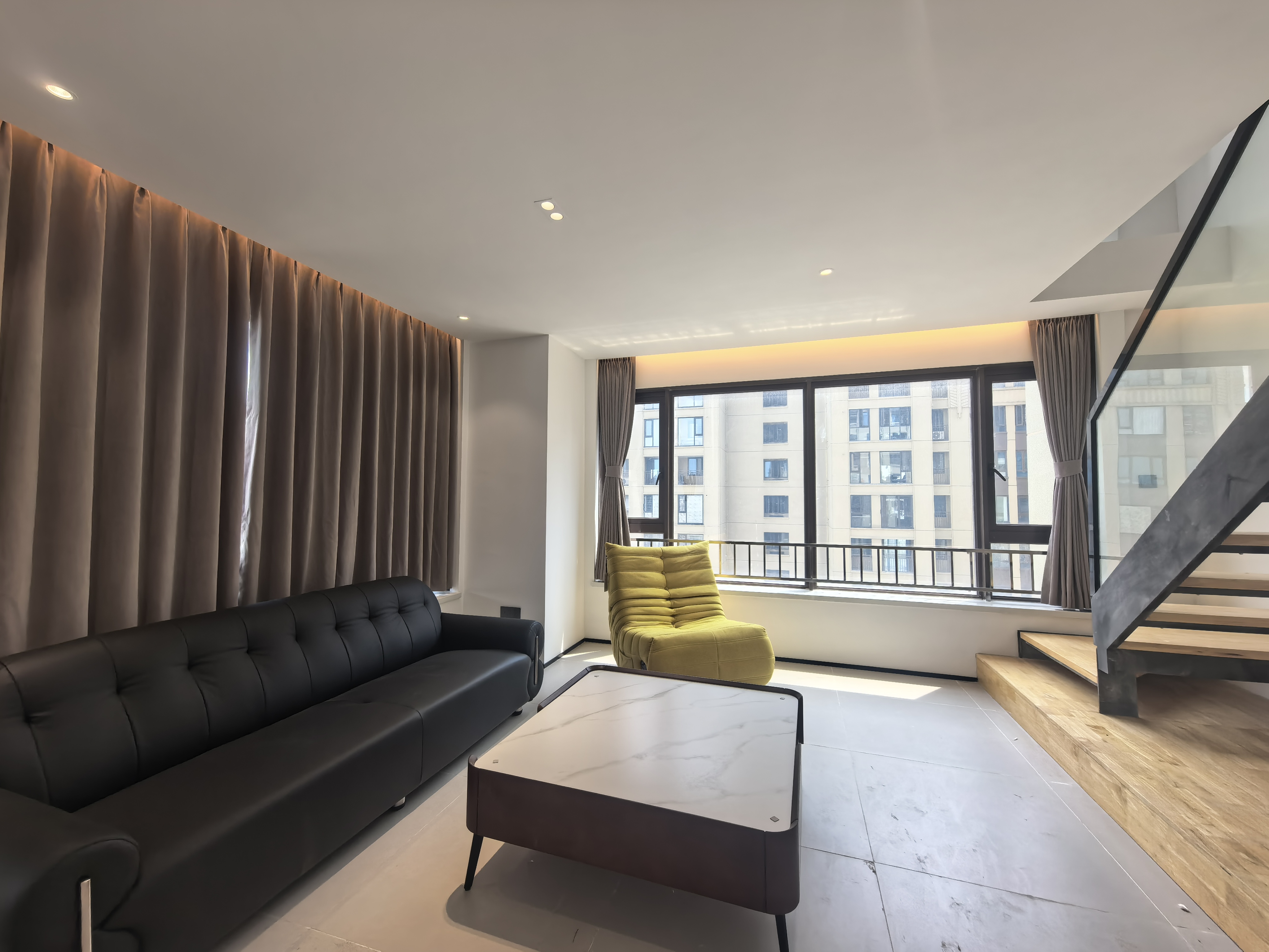 海航豪庭南苑 2室2厅2卫 5000.0元/月 海航豪庭南苑 2室2厅2卫 5000.0元/月室内图