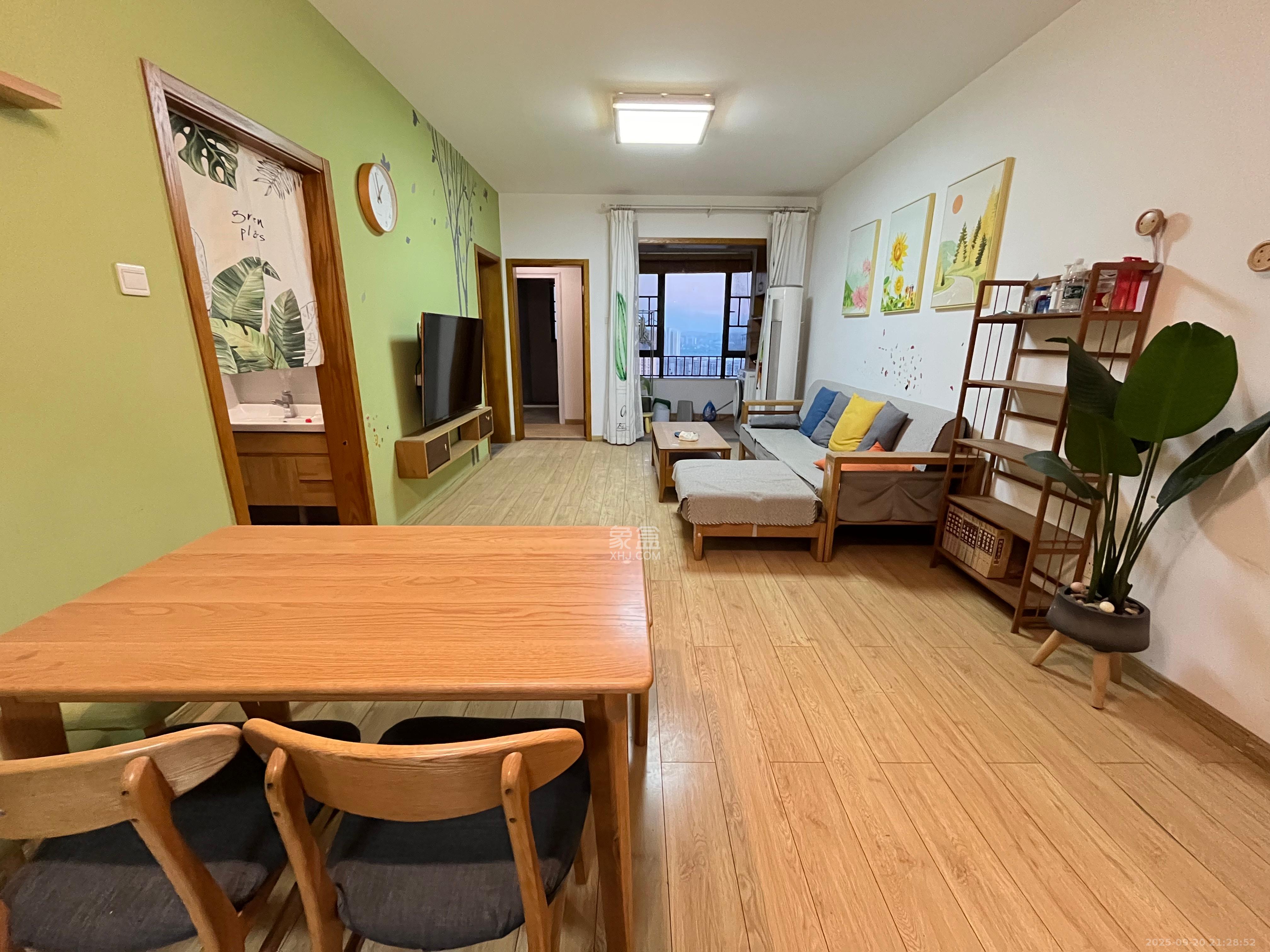 合能洋湖公馆 3室2厅2卫 2800.0元/月 合能洋湖公馆 3室2厅2卫 2800.0元/月室内图