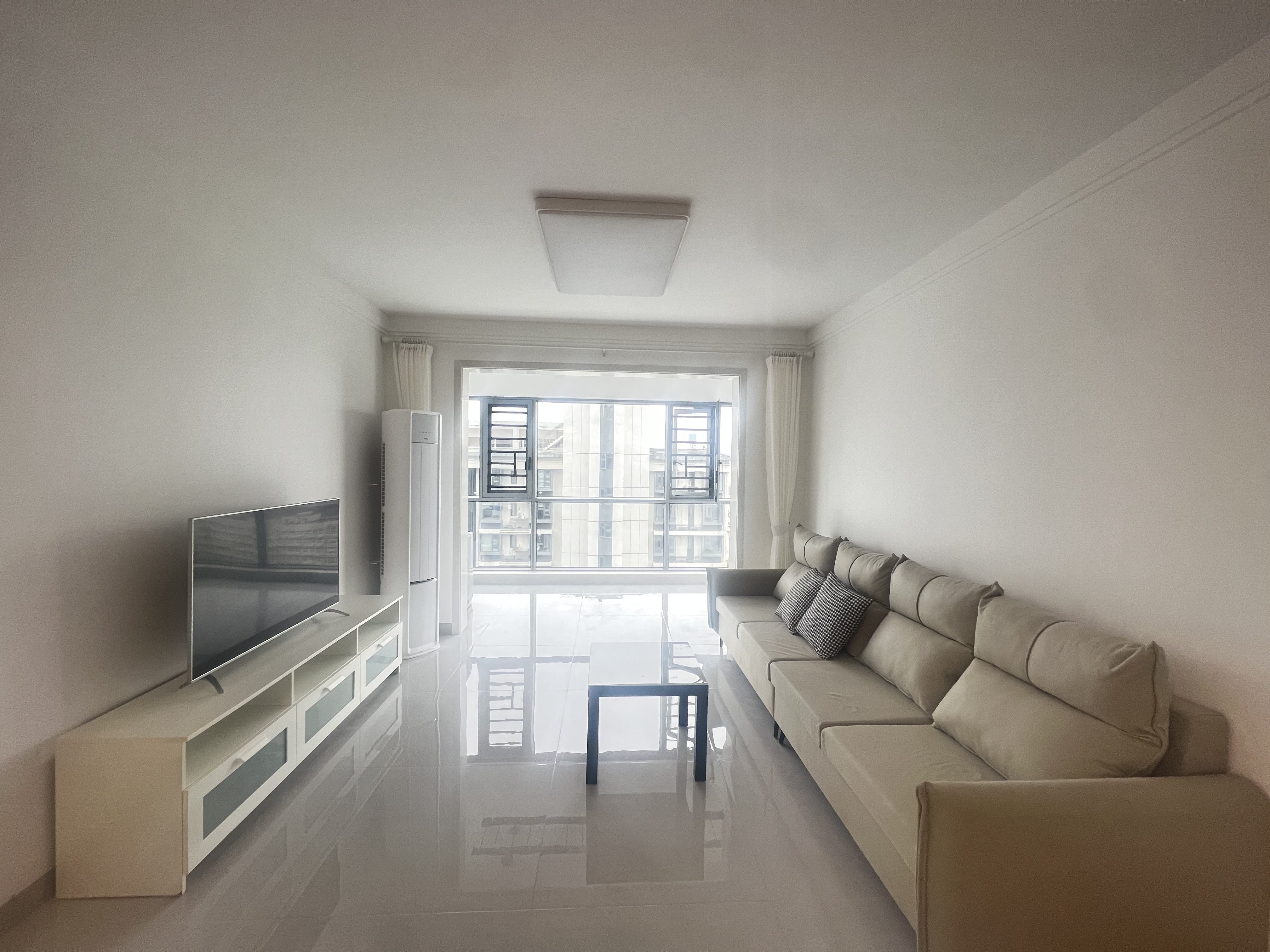 保利恒伟时光印象 3室2厅2卫 2700.0元/月 保利恒伟时光印象 3室2厅2卫 2700.0元/月户型图