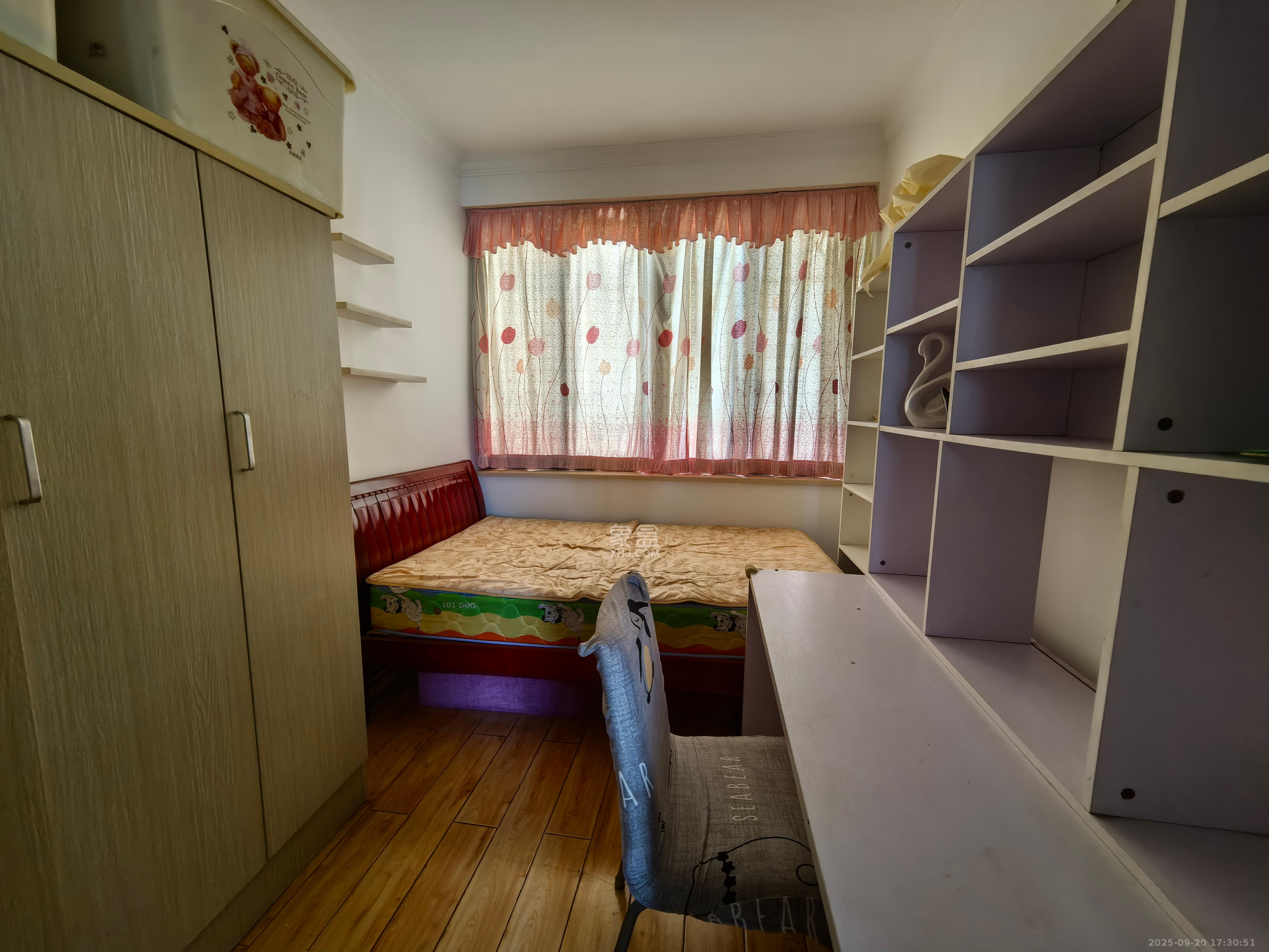 尊邸华庭 3室2厅1卫 2500.0元/月 尊邸华庭 3室2厅1卫 2500.0元/月室内图