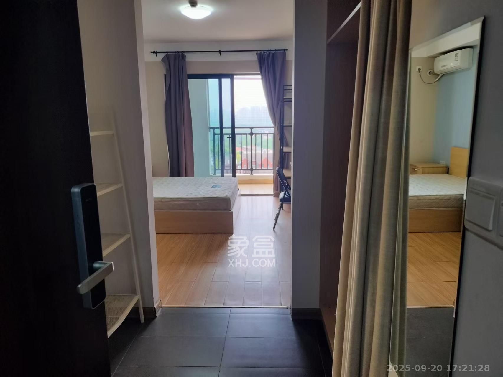 万科白鹭郡  1室1厅1卫    1300.0元/月室内图