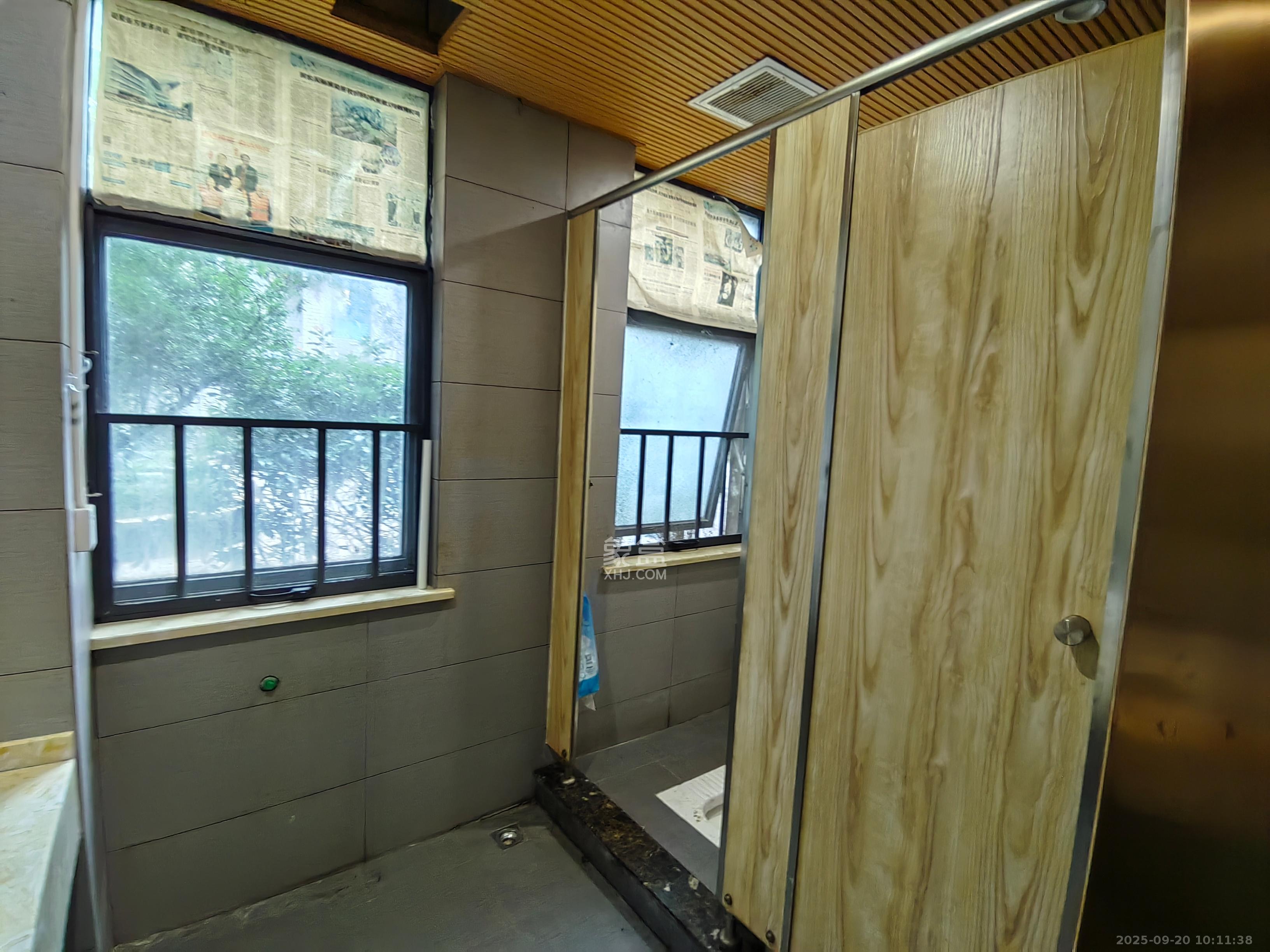 湘江世纪城星江苑 3室2厅2卫 2800.0元/月 湘江世纪城星江苑 3室2厅2卫 2800.0元/月室内图