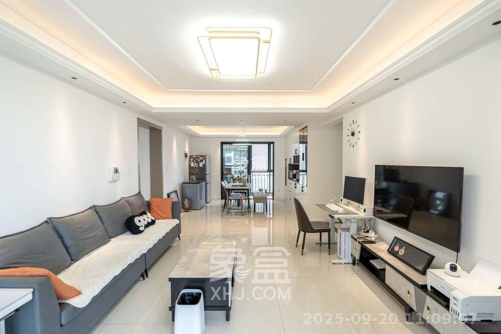 融科东南海  4室2厅2卫    4000.0元/月室内图