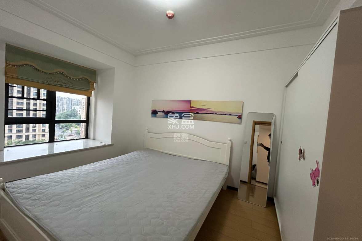 中海新城熙岸(中信新城五期) 1室1厅1卫 1500.00元/月 中海新城熙岸(中信新城五期) 1室1厅1卫 1500.00元/月室内图