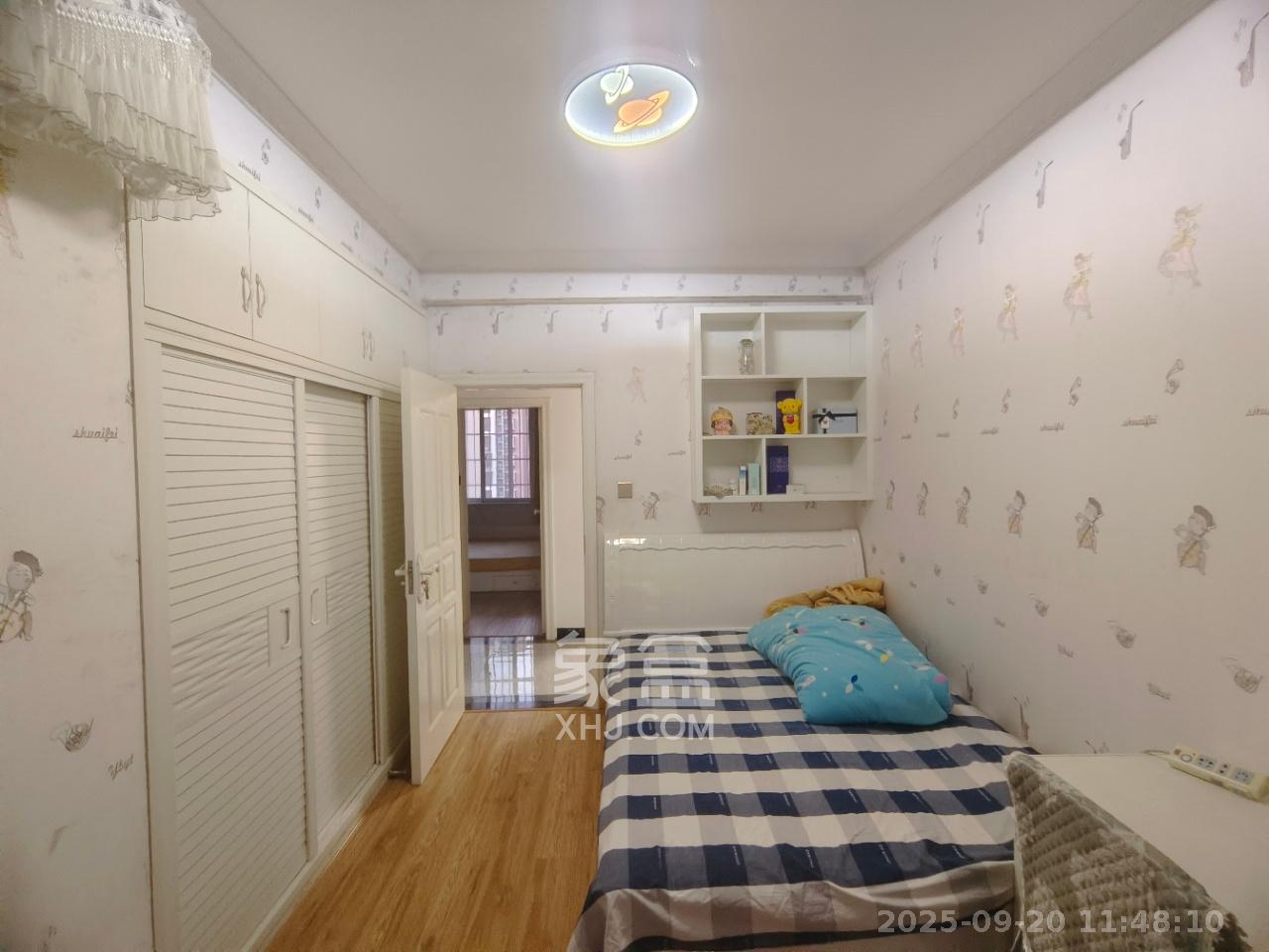 金南家园二期  1室0厅0卫    2400.0元/月室内图