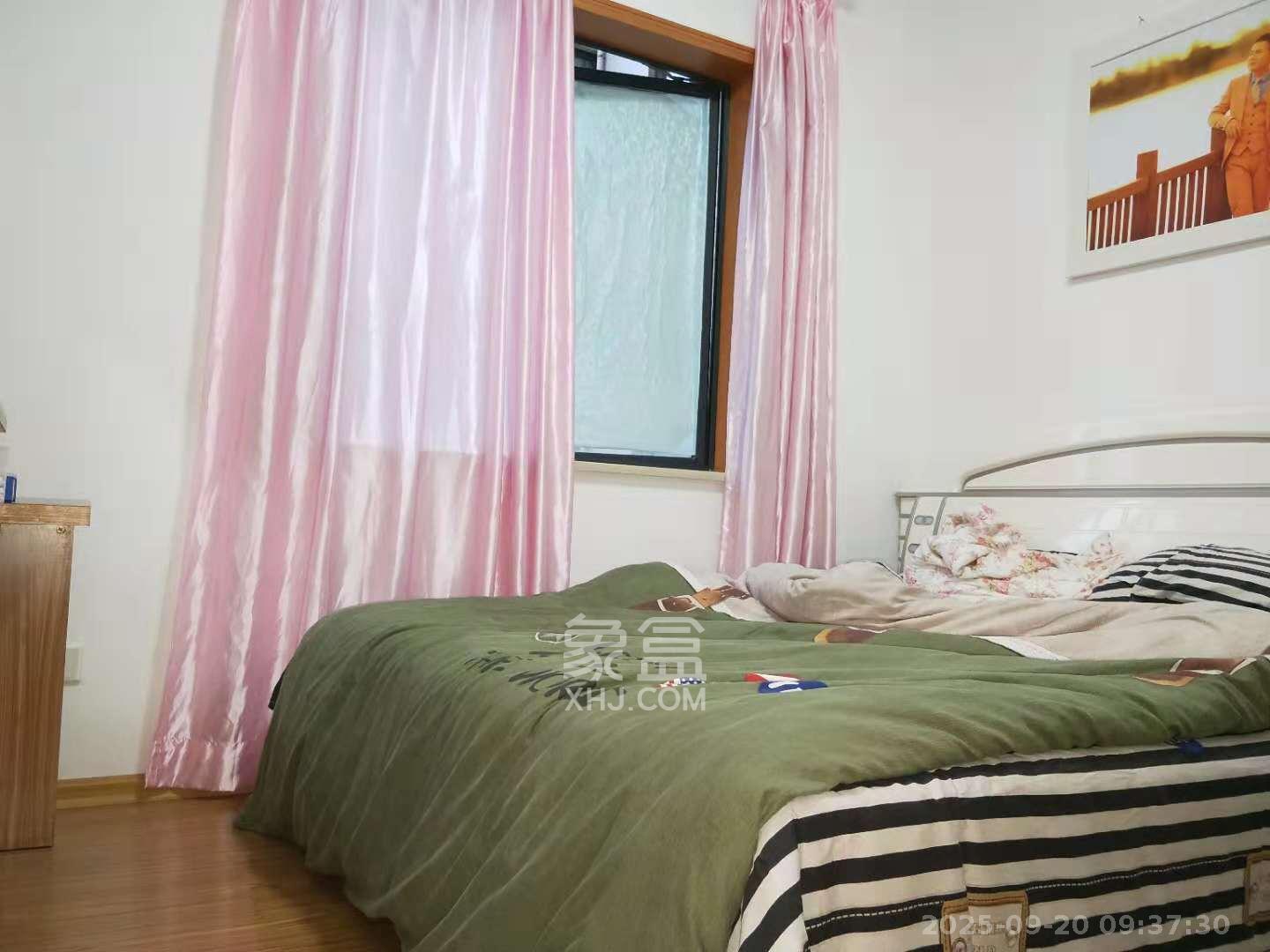 莱茵城 3室2厅1卫 2100.0元/月 莱茵城 3室2厅1卫 2100.0元/月室内图