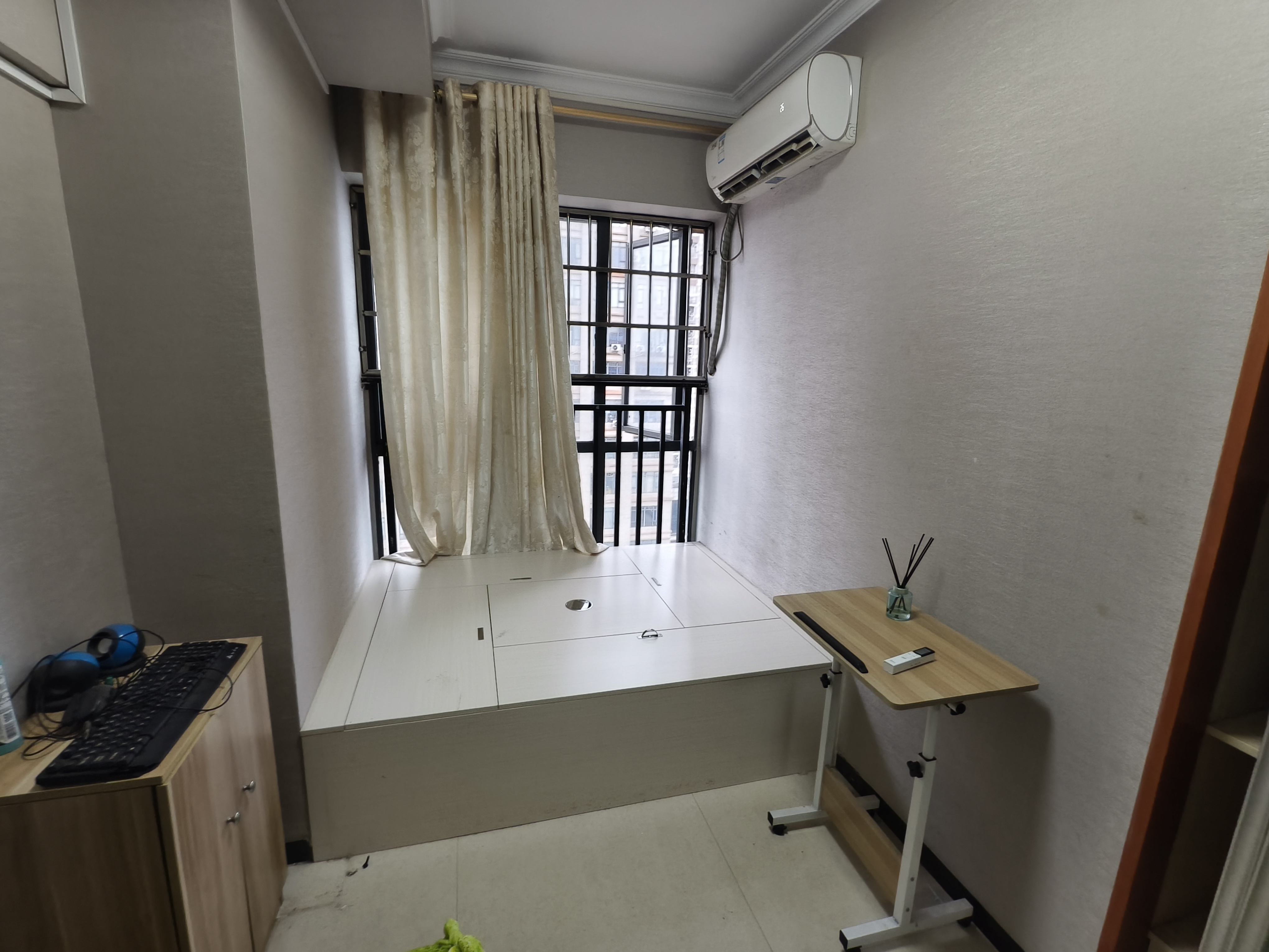 中建国际大厦  1室1厅1卫   2000.00元/月室内图