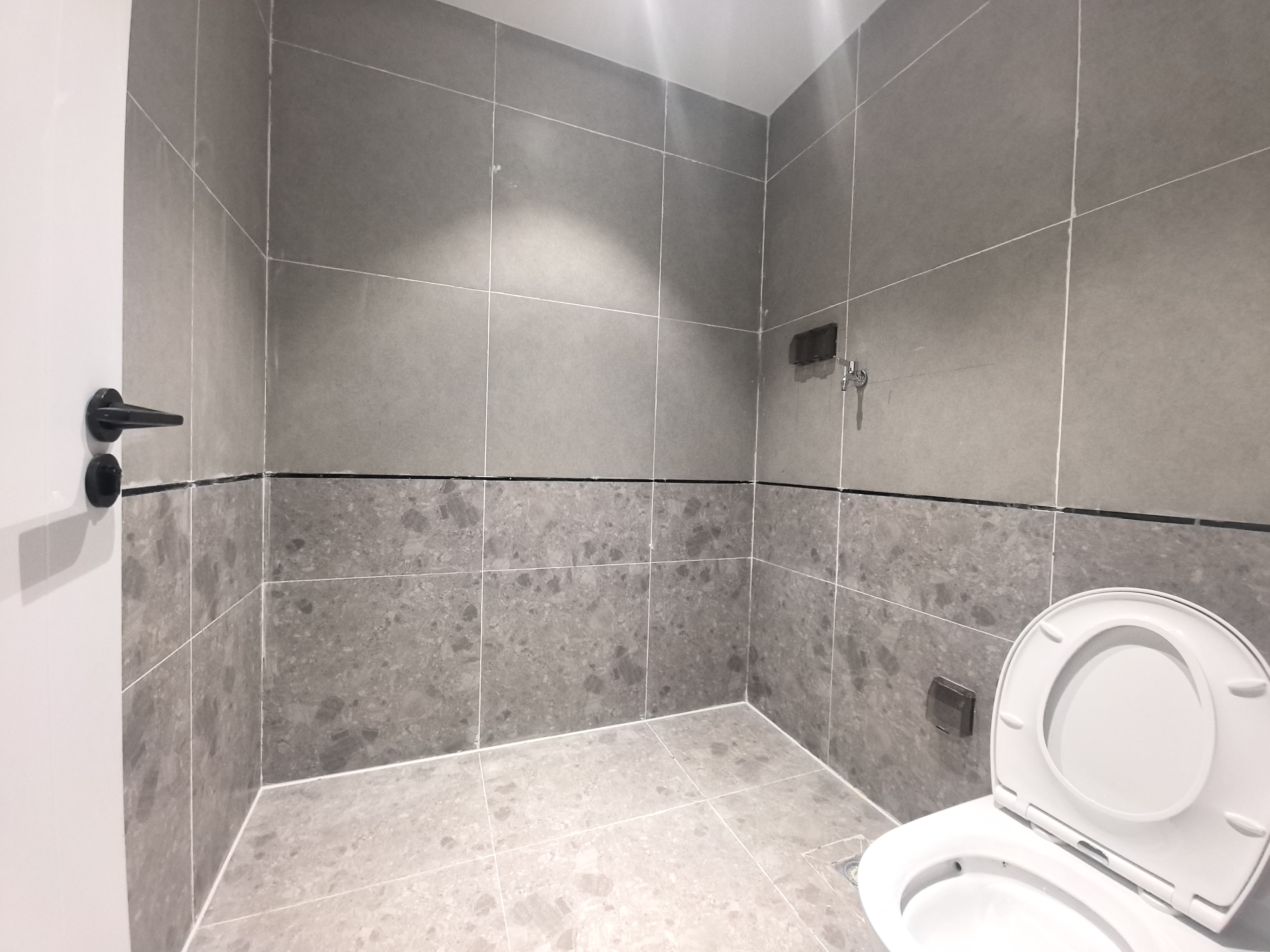 海航豪庭南苑  2室2厅2卫    5000.0元/月室内图