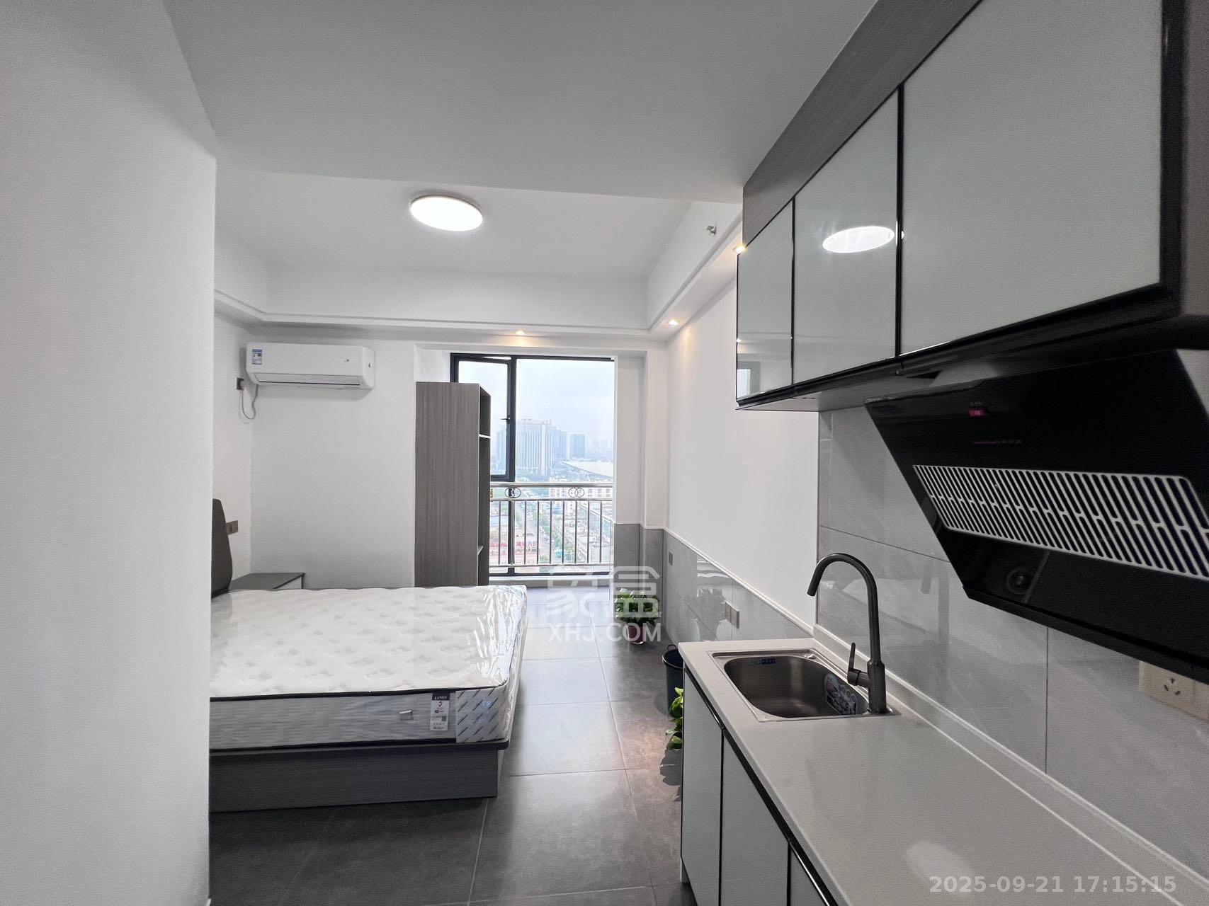 裕天国际商汇中心 1室1厅1卫 1500.0元/月 裕天国际商汇中心 1室1厅1卫 1500.0元/月室内图