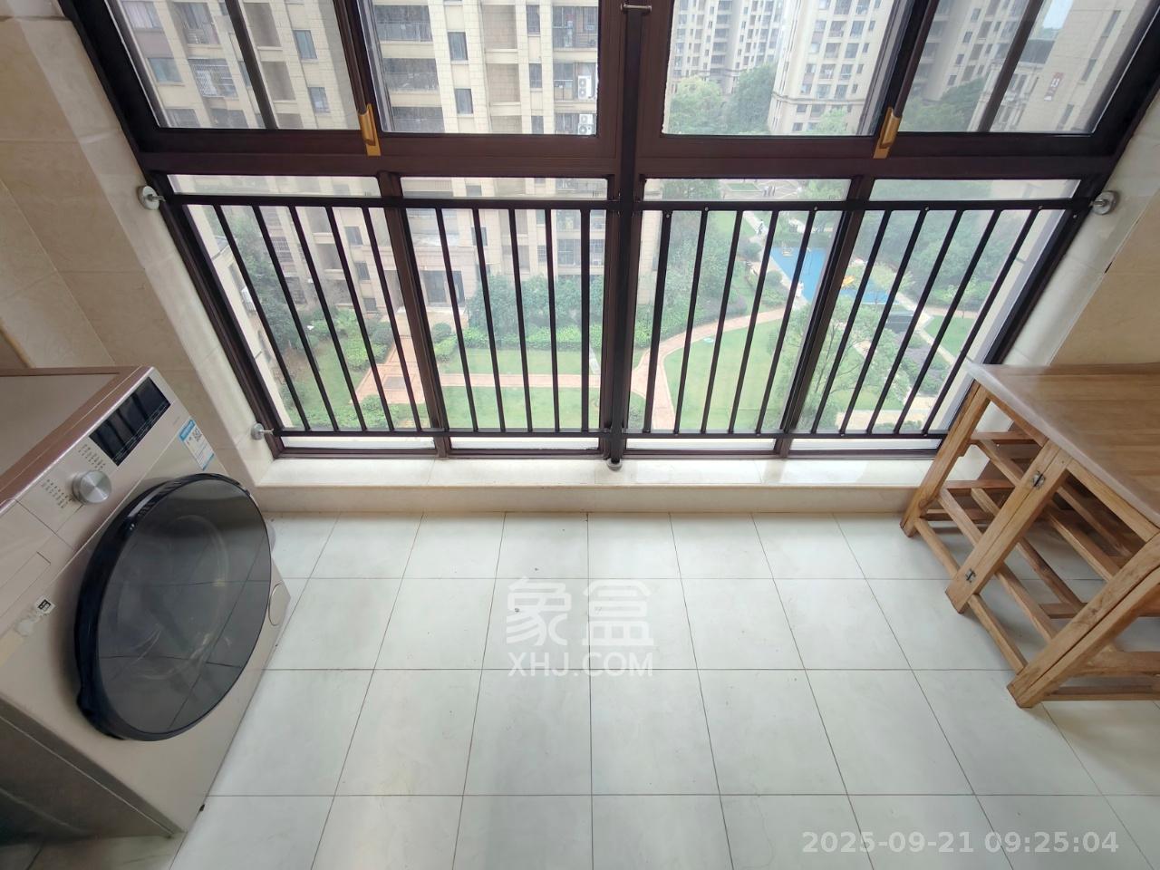 奥克斯缔壹城 3室2厅1卫 2000.0元/月 奥克斯缔壹城 3室2厅1卫 2000.0元/月室内图