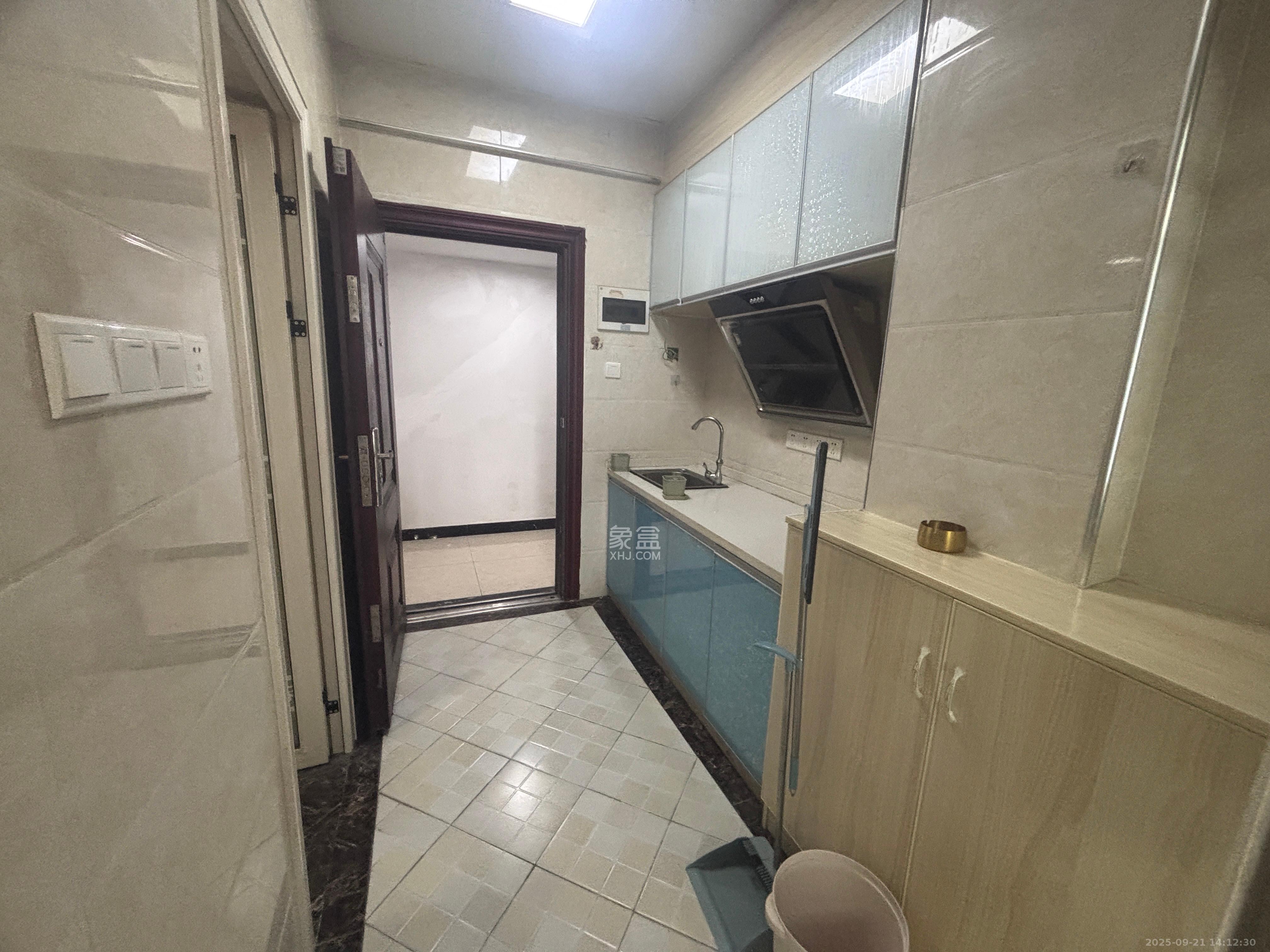 高升时代广场（冠铭商务中心）  1室0厅0卫    1300.0元/月室内图