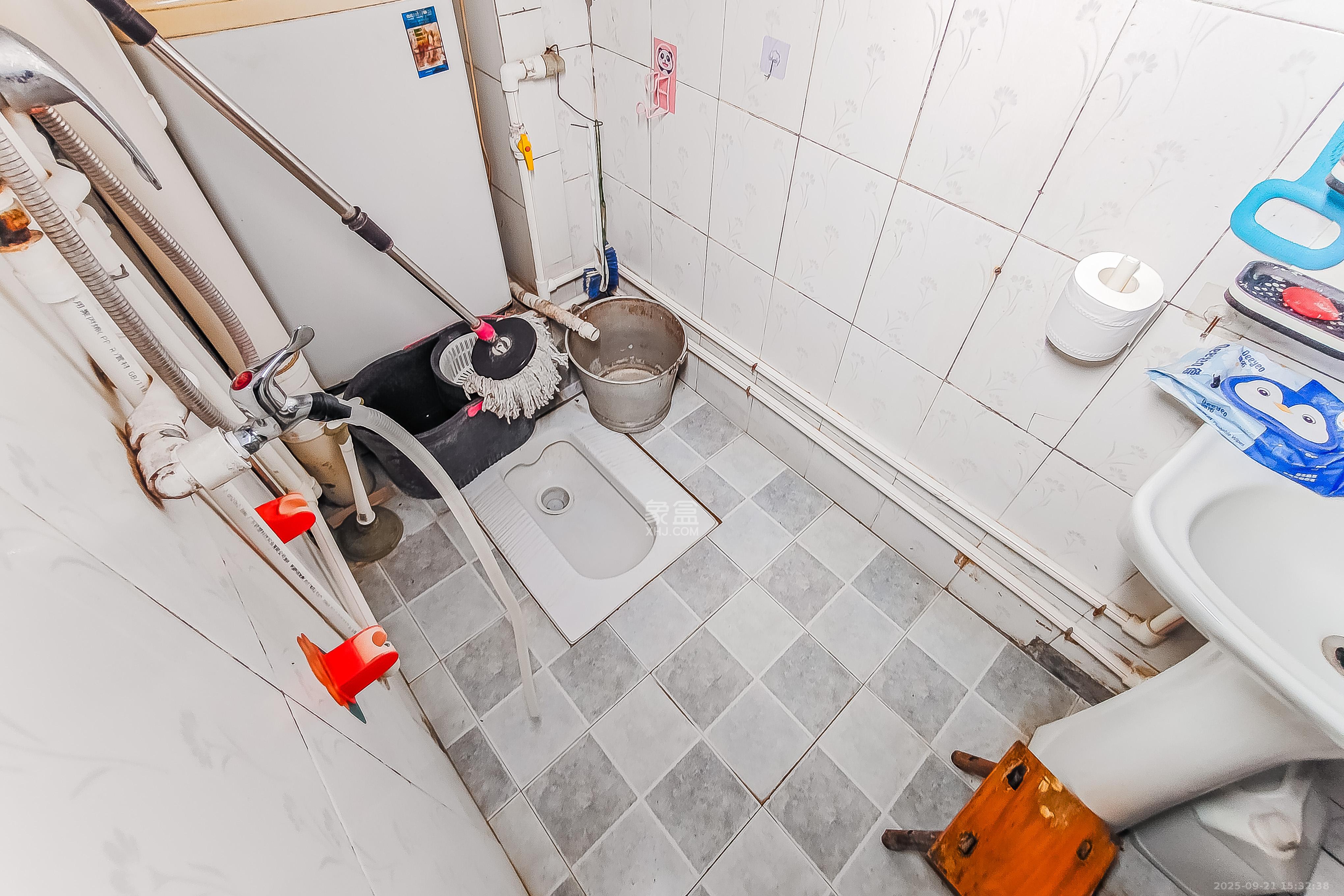 东瓜山一村 2室1厅1卫 1200.0元/月 东瓜山一村 2室1厅1卫 1200.0元/月室内图