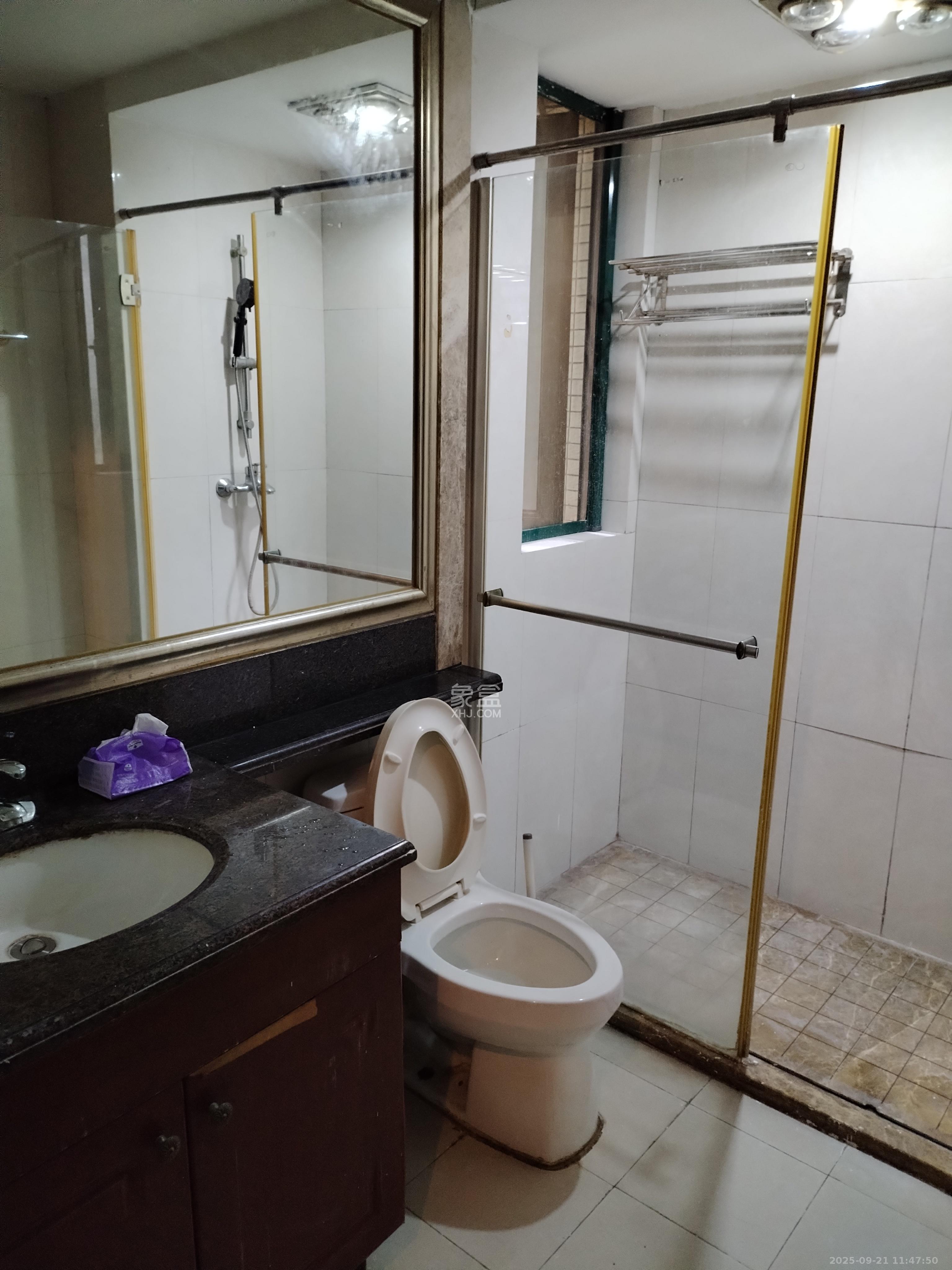 恒大华府  4室2厅2卫    4600.0元/月室内图