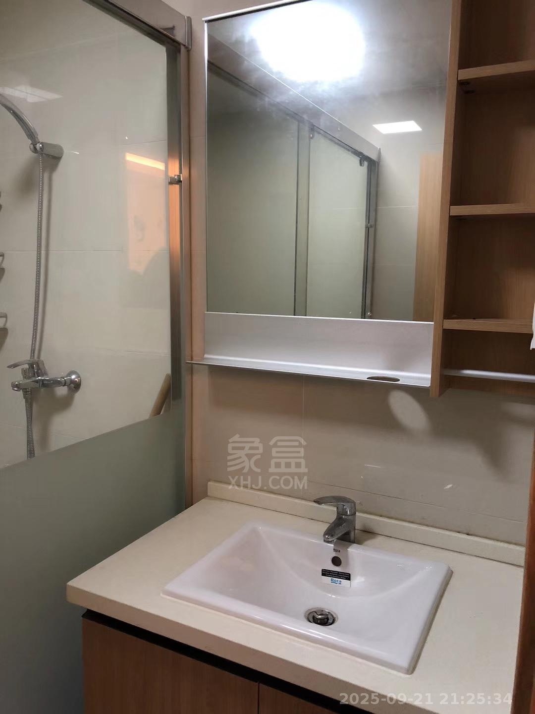 中泰财富湘江 1室1厅1卫 1800.0元/月 中泰财富湘江 1室1厅1卫 1800.0元/月室内图