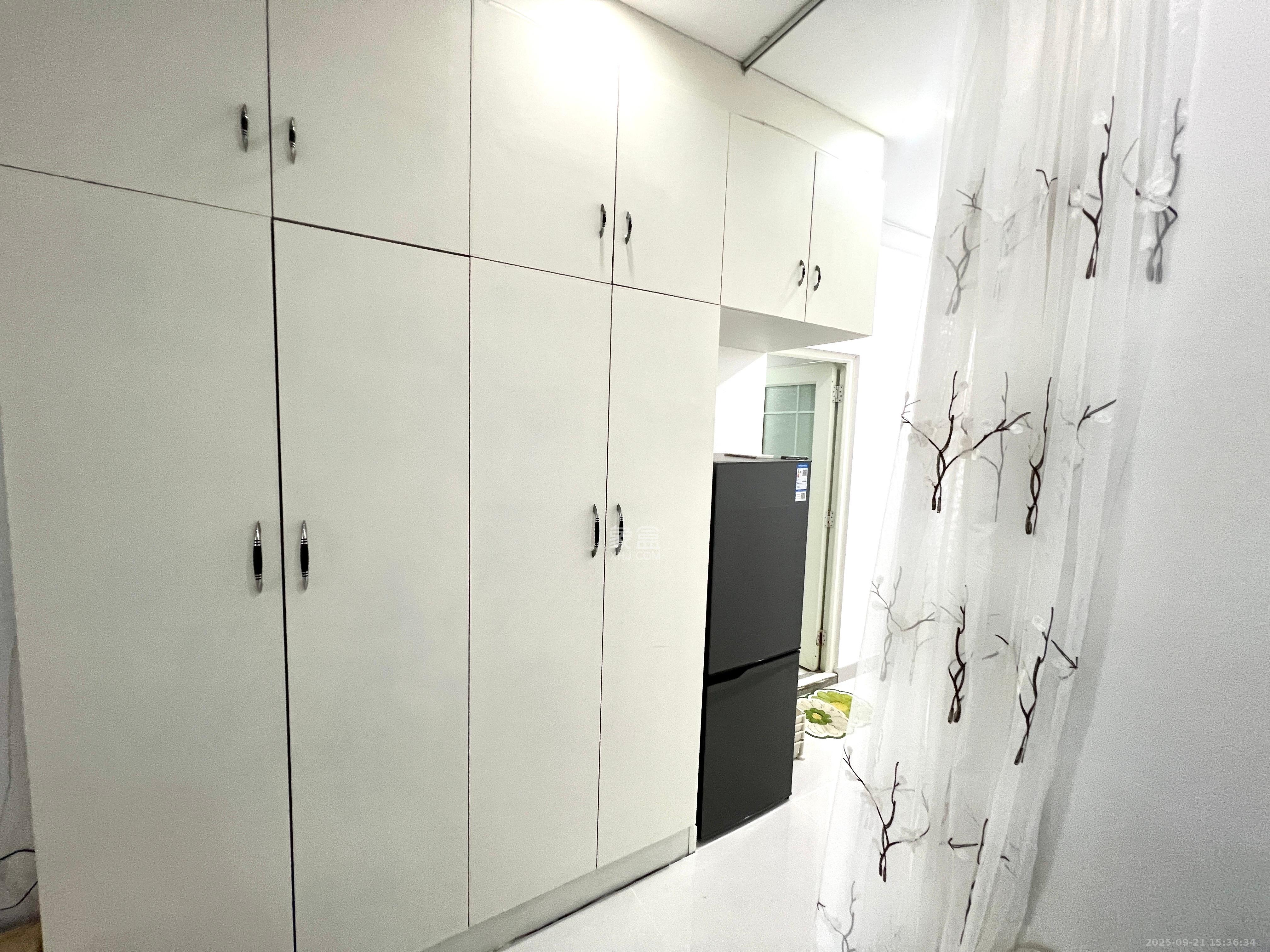 自由.com（自由大厦）  2室1厅1卫    1800.0元/月室内图