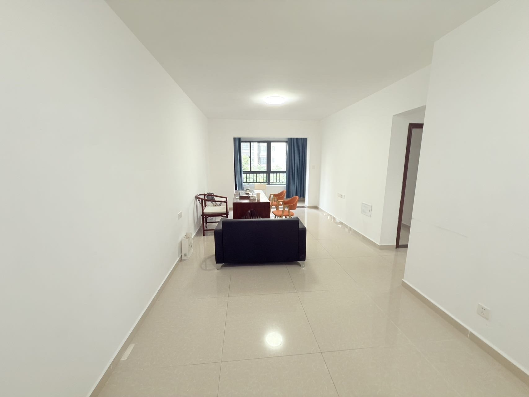 坡巷雅苑 3室1厅1卫 2500.0元/月 坡巷雅苑 3室1厅1卫 2500.0元/月室内图