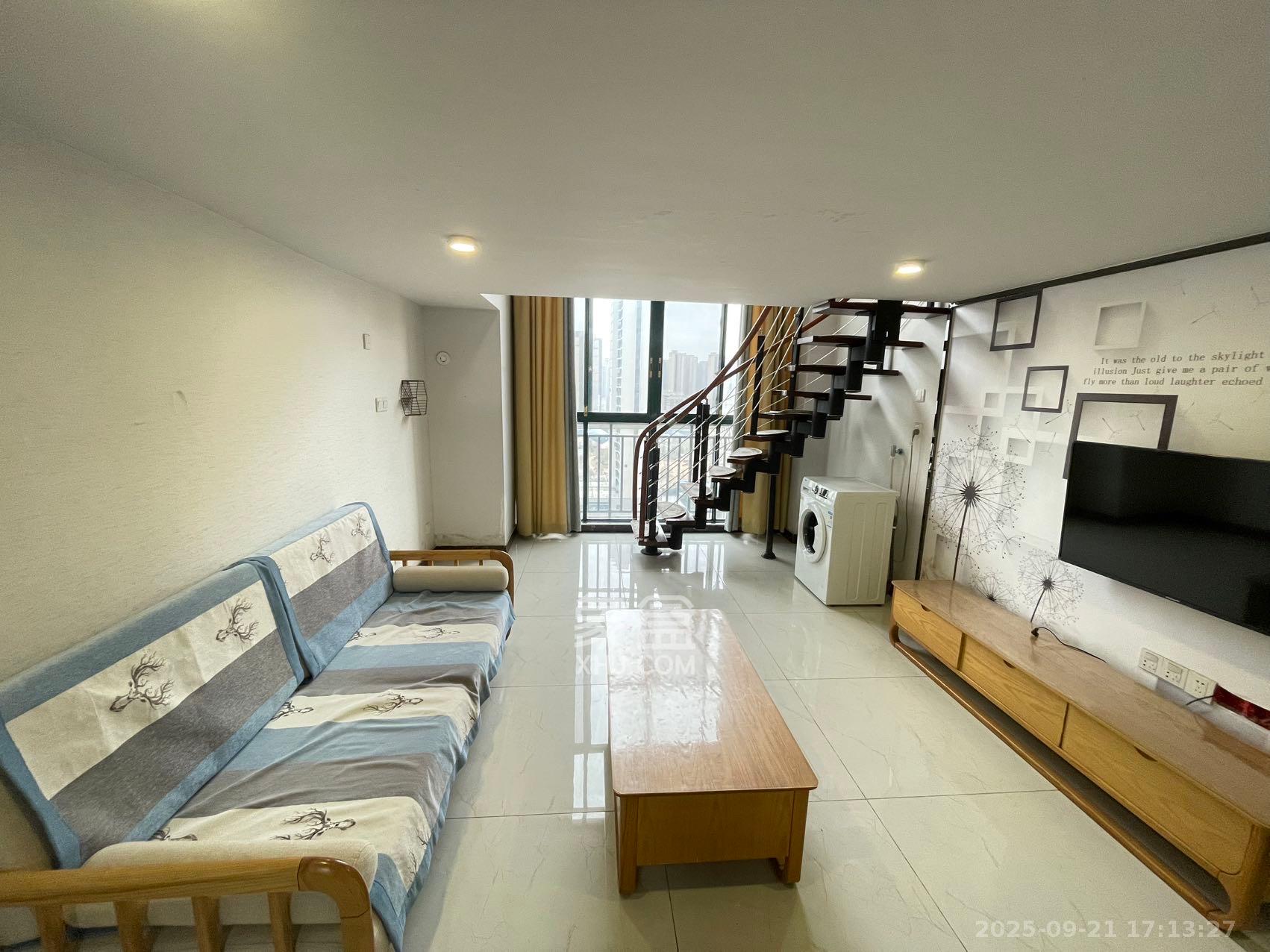 洋湖时代 1室1厅1卫 1500.0元/月 洋湖时代 1室1厅1卫 1500.0元/月室内图