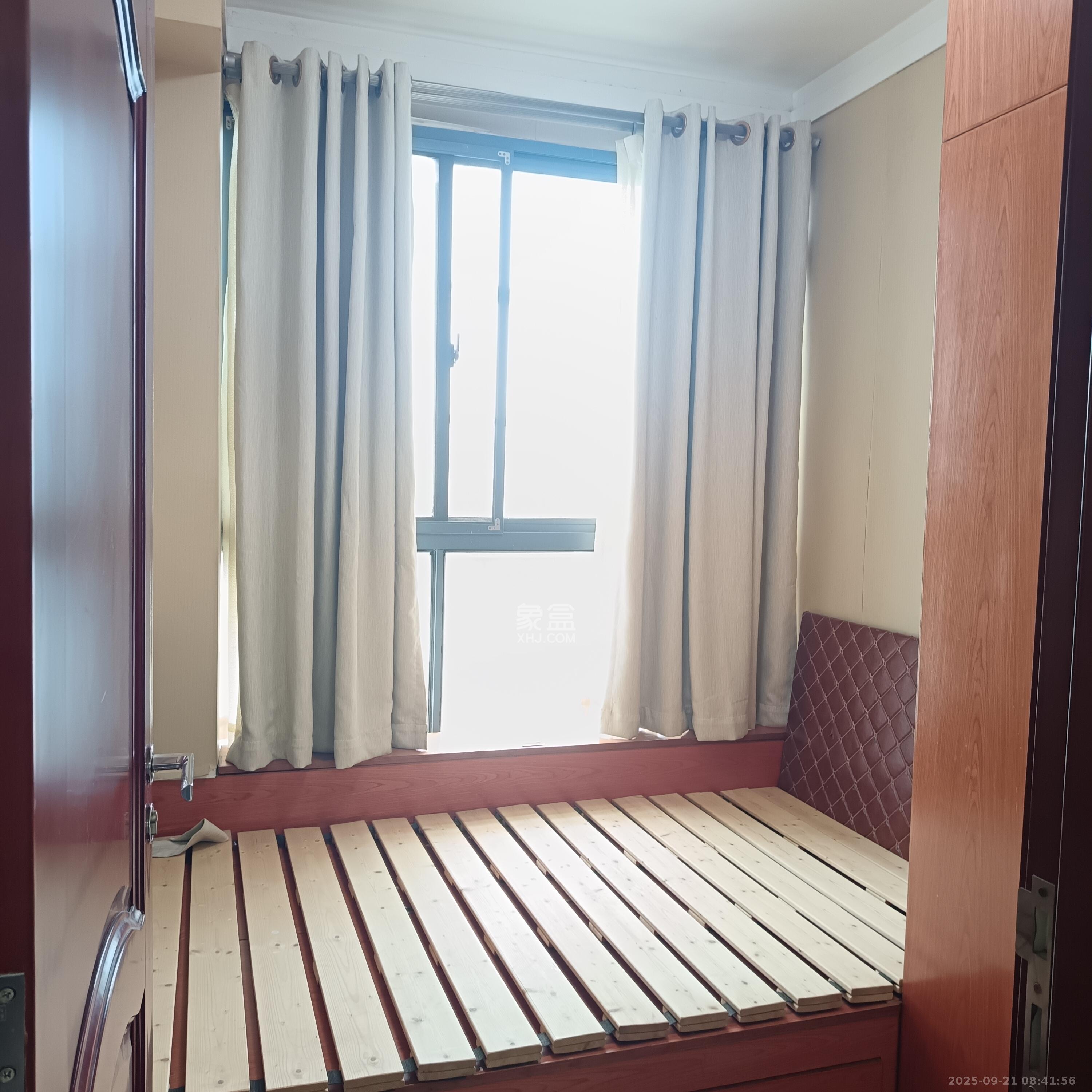 中国铁建国际城一期 3室2厅1卫 1600.0元/月 中国铁建国际城一期 3室2厅1卫 1600.0元/月室内图