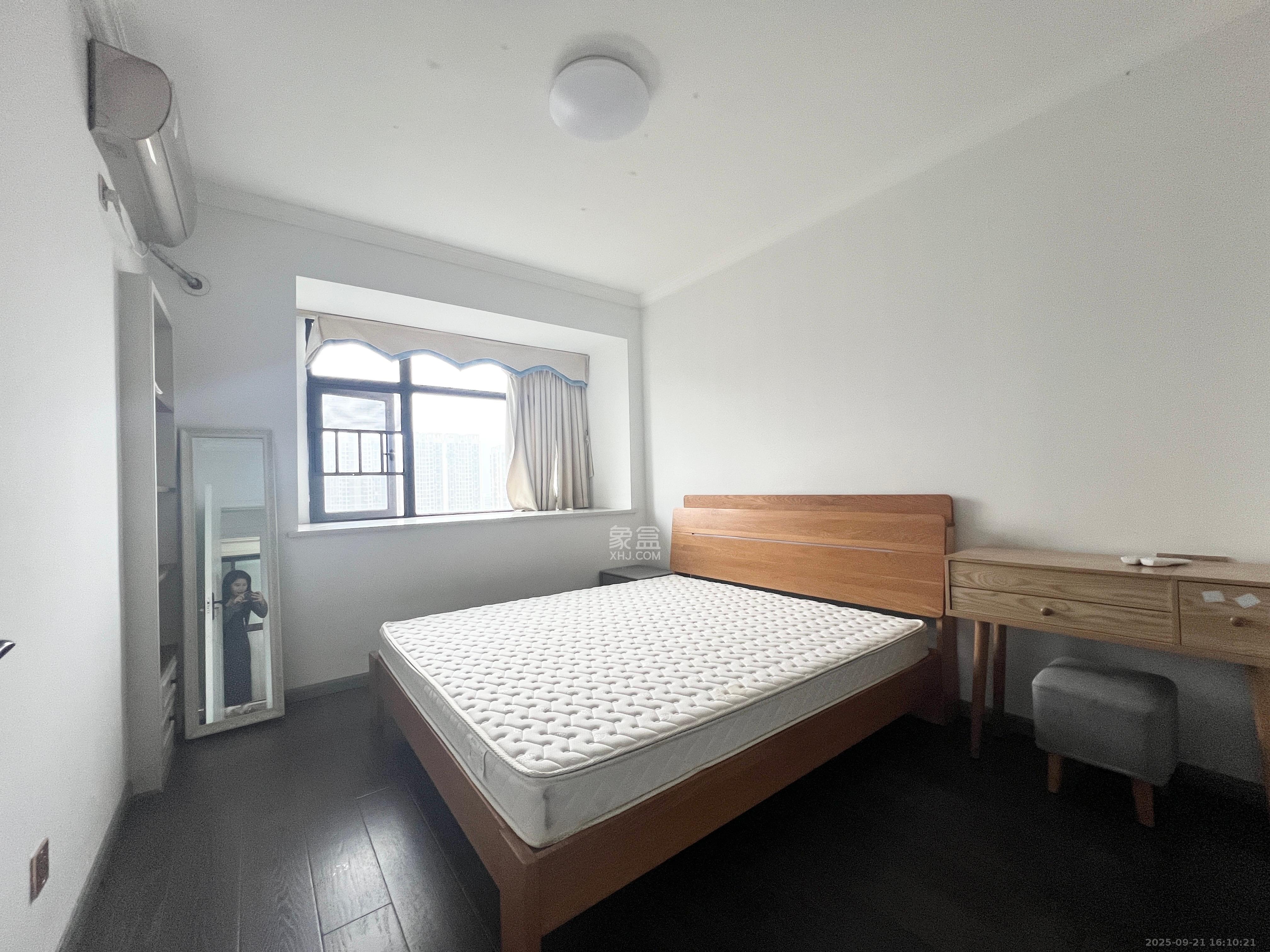 未来漫城  3室2厅1卫   2300.00元/月室内图