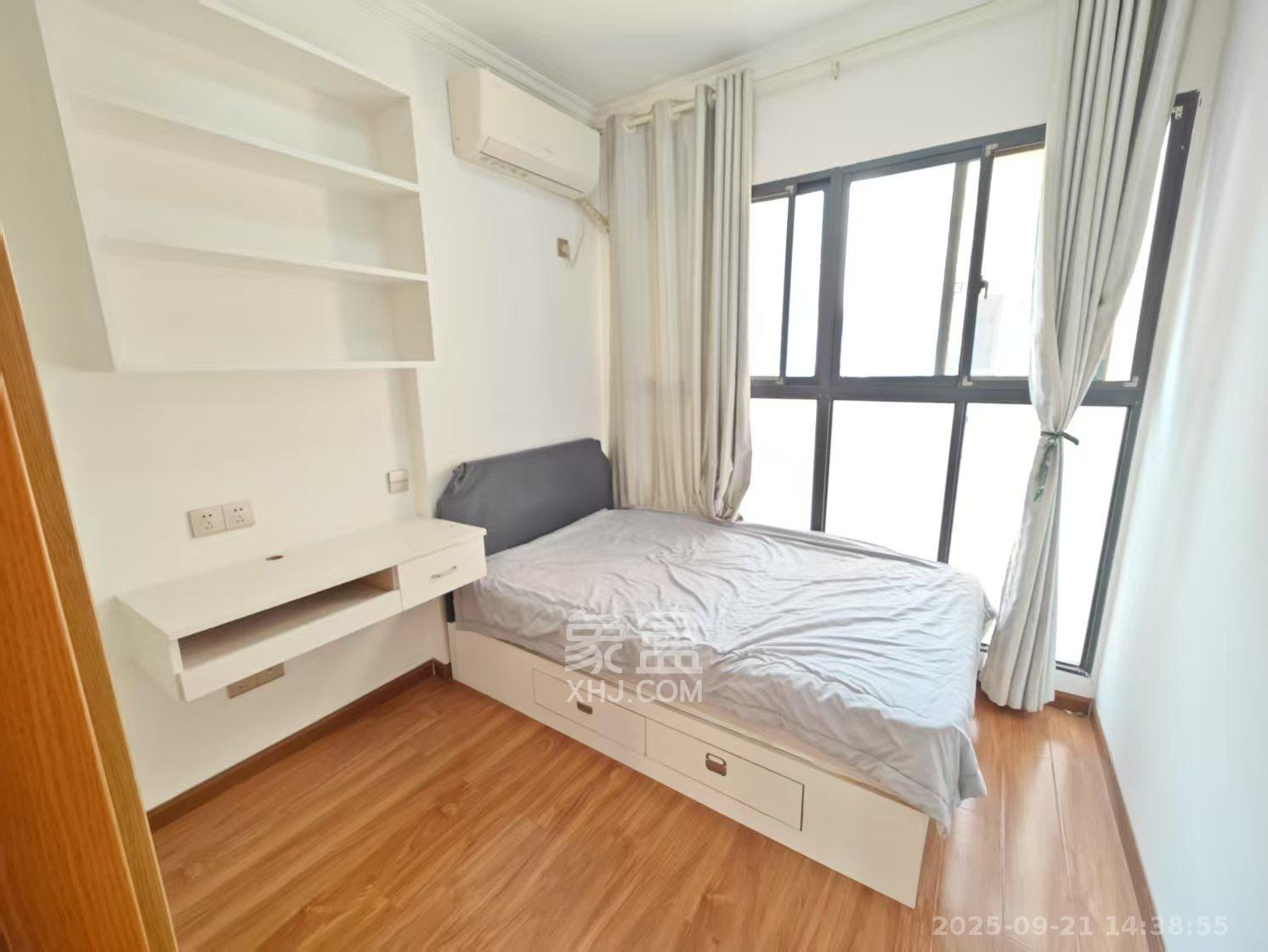 杜鹃文苑  3室2厅2卫    2400.0元/月室内图