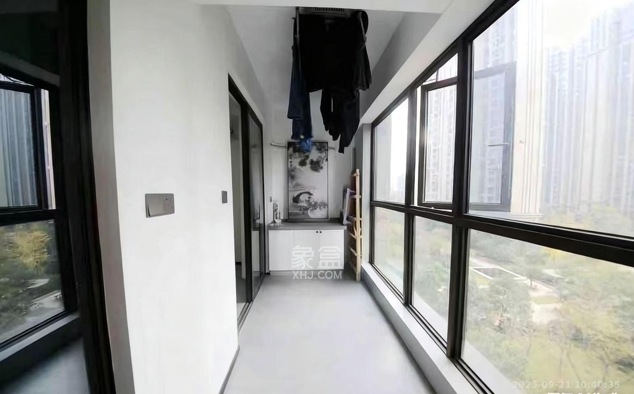 明昇壹城（明昇时代广场）二期  4室2厅2卫    3500.0元/月室内图