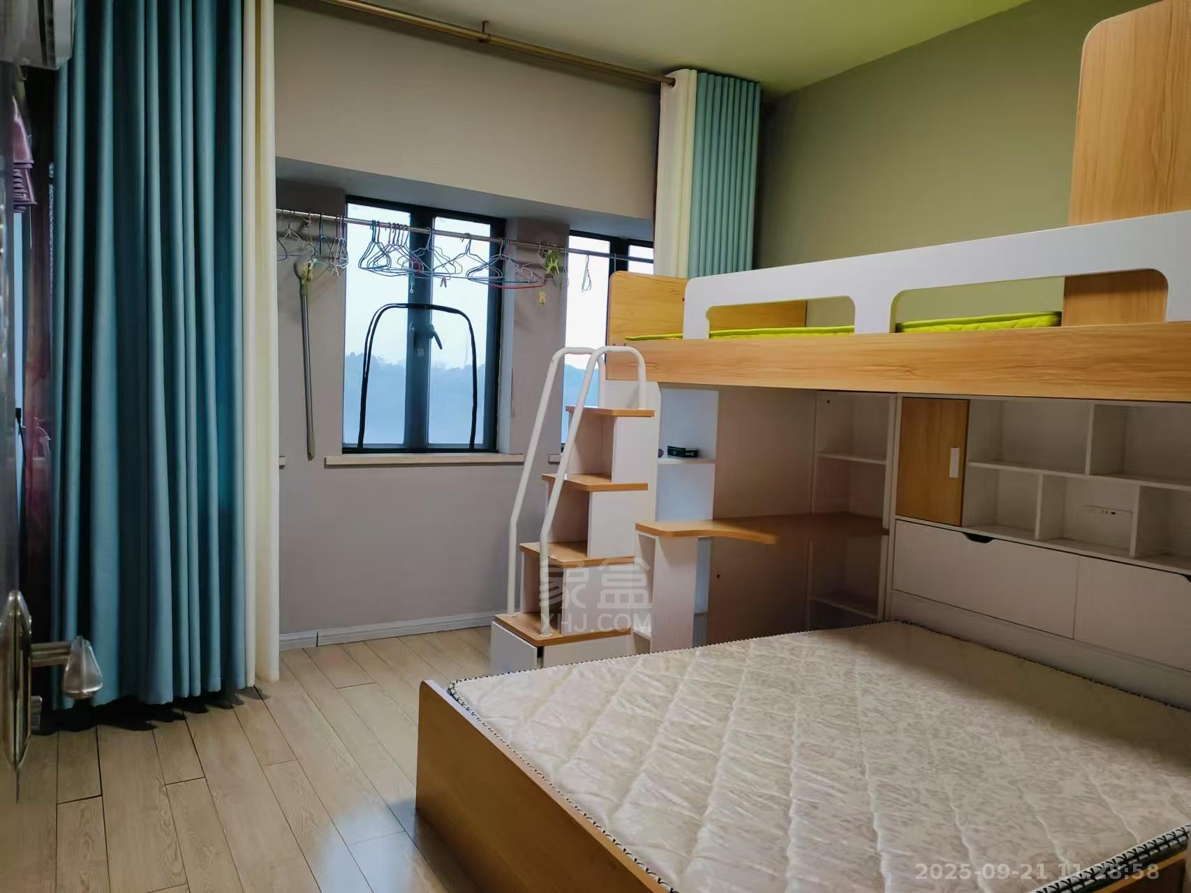 山水国际  1室1厅1卫    1100.0元/月室内图