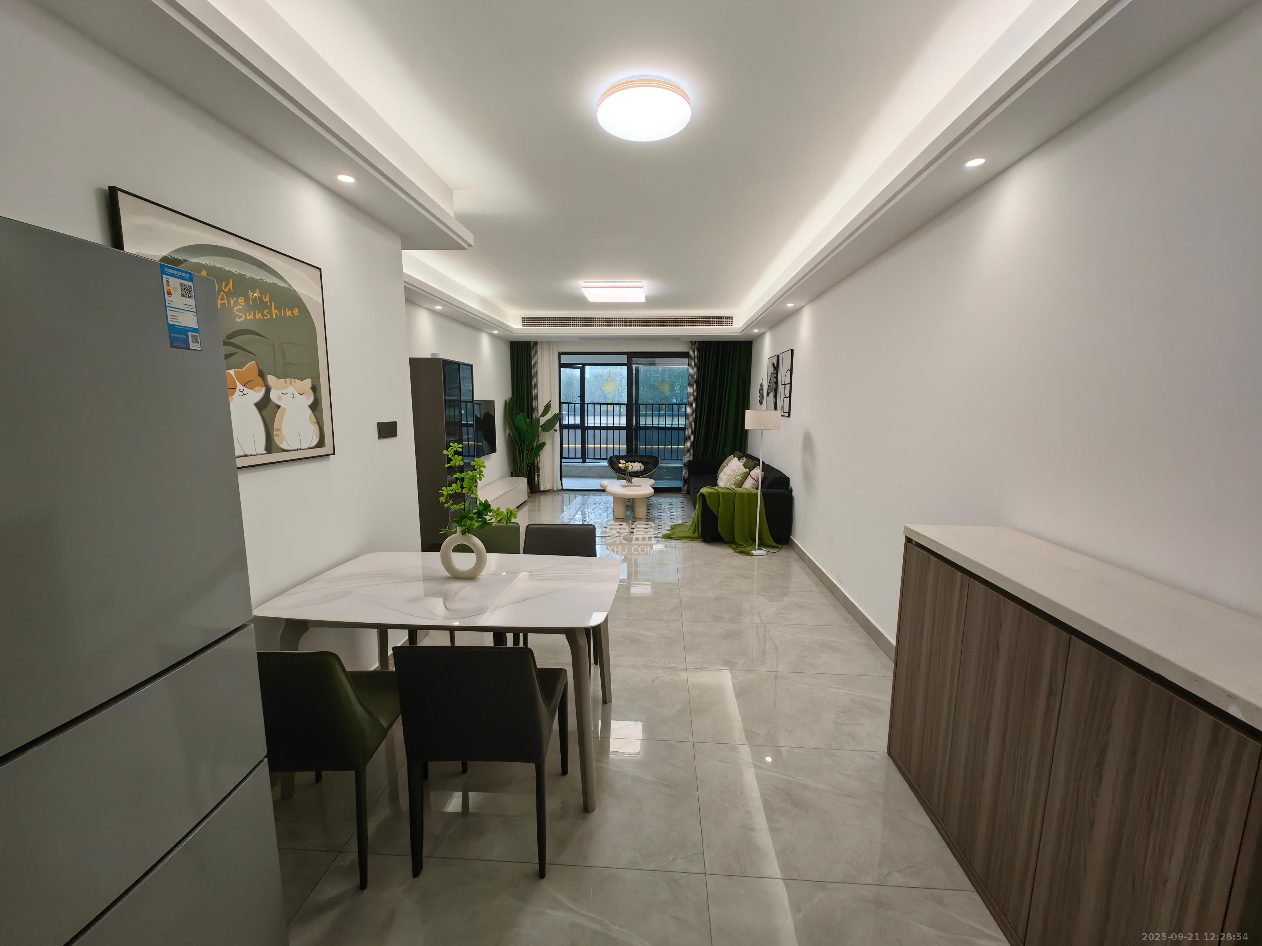 金富湘江悦城 4室2厅2卫 3200.0元/月 金富湘江悦城 4室2厅2卫 3200.0元/月室内图