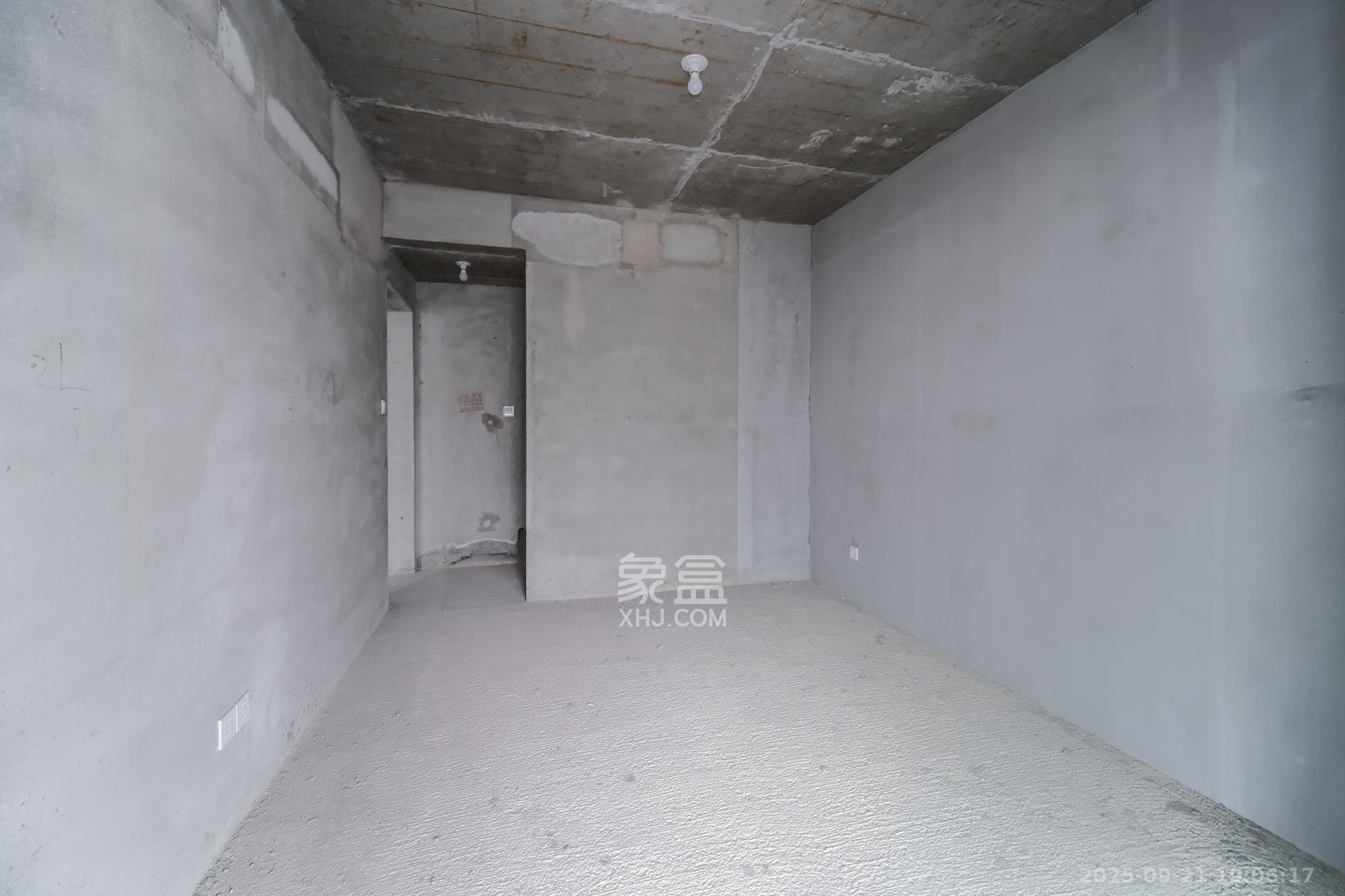 爱情公望府 3室2厅2卫 88.8万 爱情公望府 3室2厅2卫 88.8万卧室