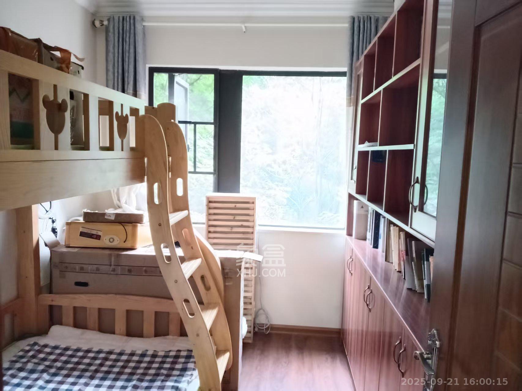 湘水郡(兴旺小爱同学) 3室2厅2卫 2500.0元/月 湘水郡(兴旺小爱同学) 3室2厅2卫 2500.0元/月室内图