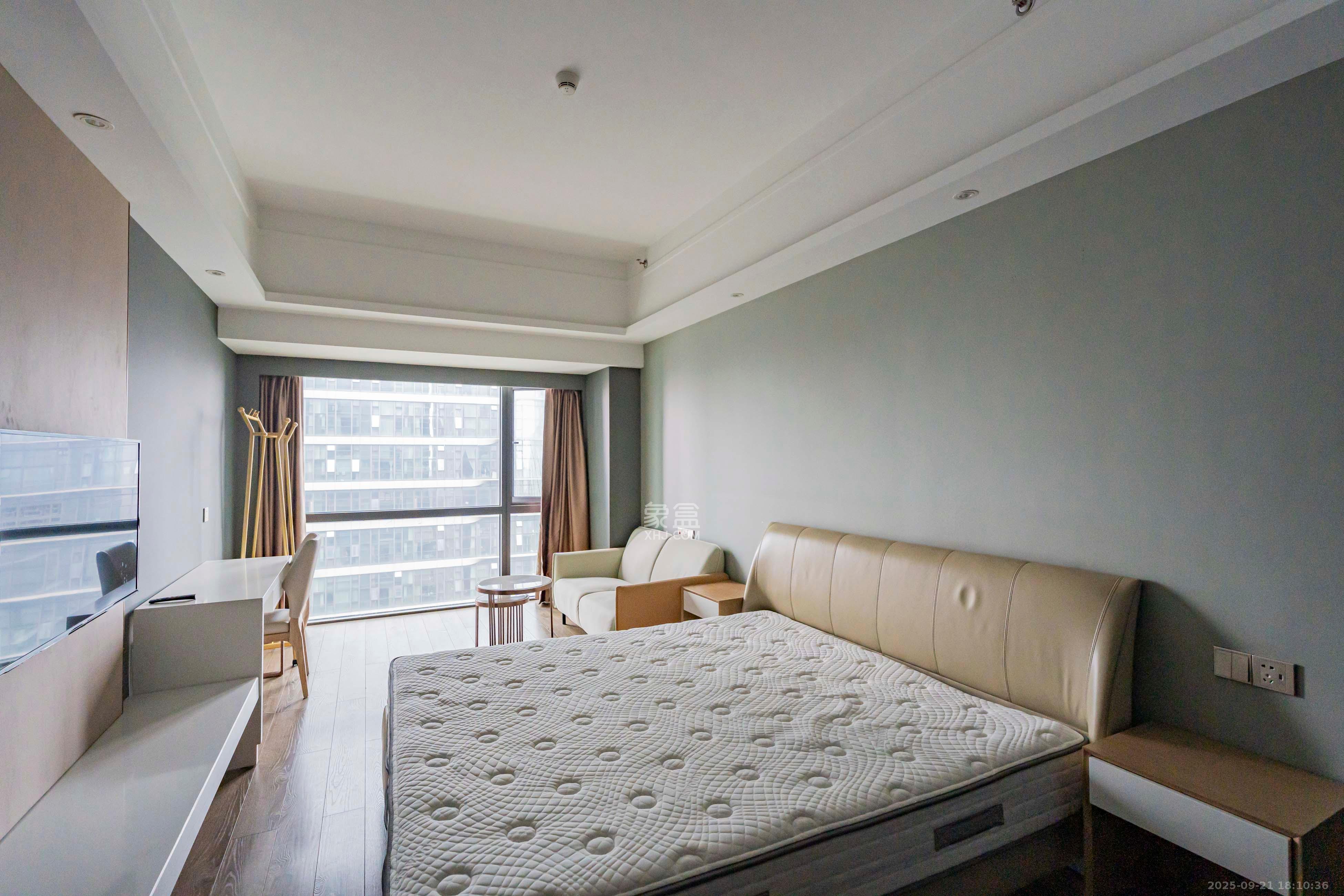 华远华时代  1室1厅1卫    50.0万 华远华时代  1室1厅1卫    50.0万卧室