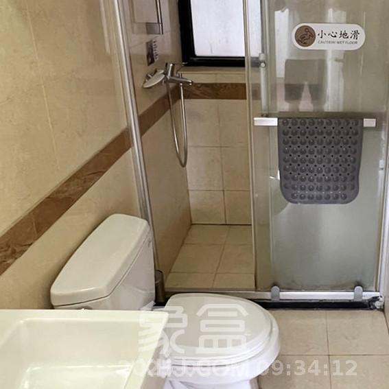 壹号公馆  2室1厅1卫    3500.0元/月 壹号公馆  2室1厅1卫    3500.0元/月