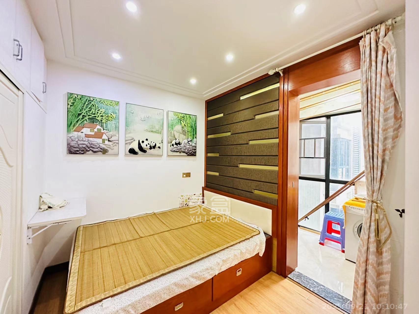 慢步江湾  4室2厅1卫    3200.0元/月室内图